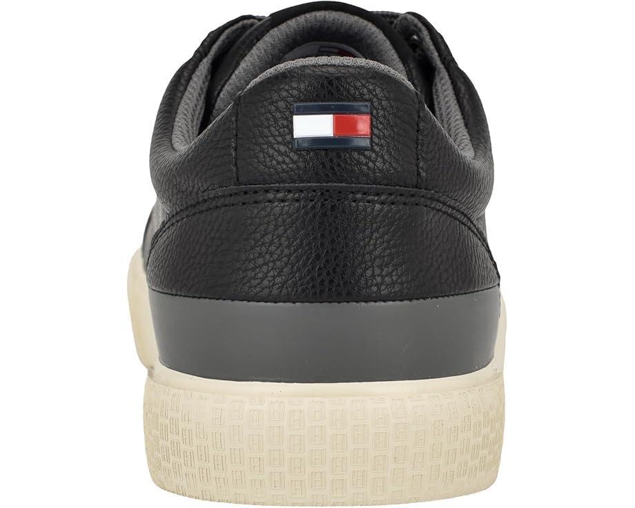 Men's Tommy Hilfiger Rocci Product Image