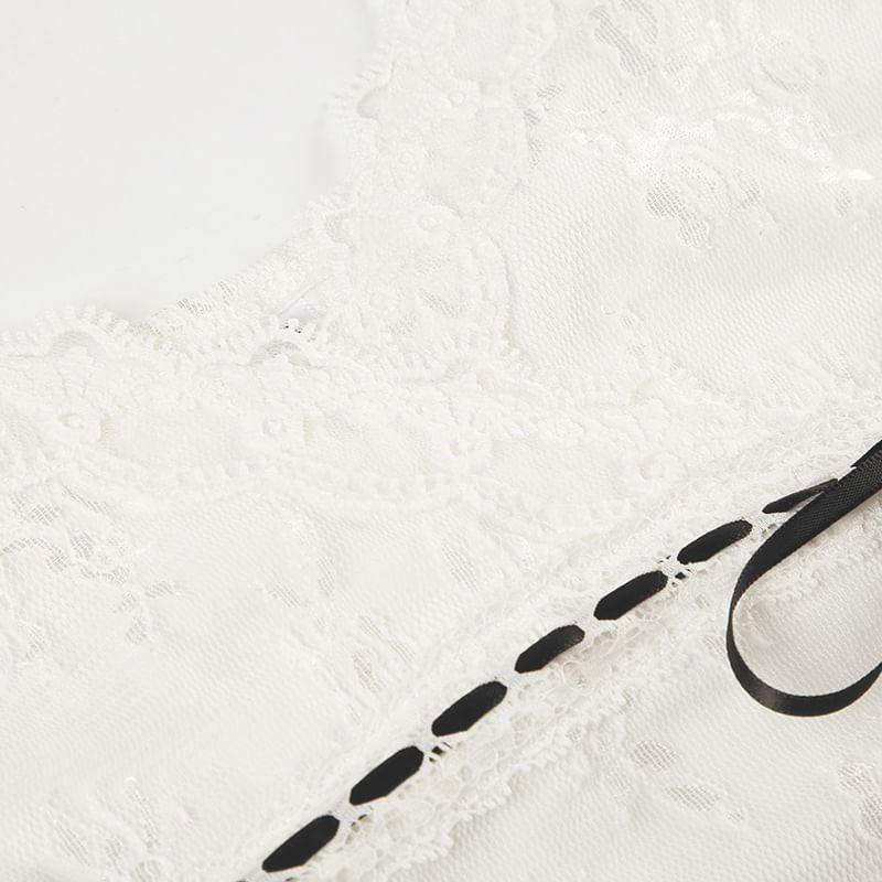 Long-Sleeve V-Neck Lace Panel Top Product Image