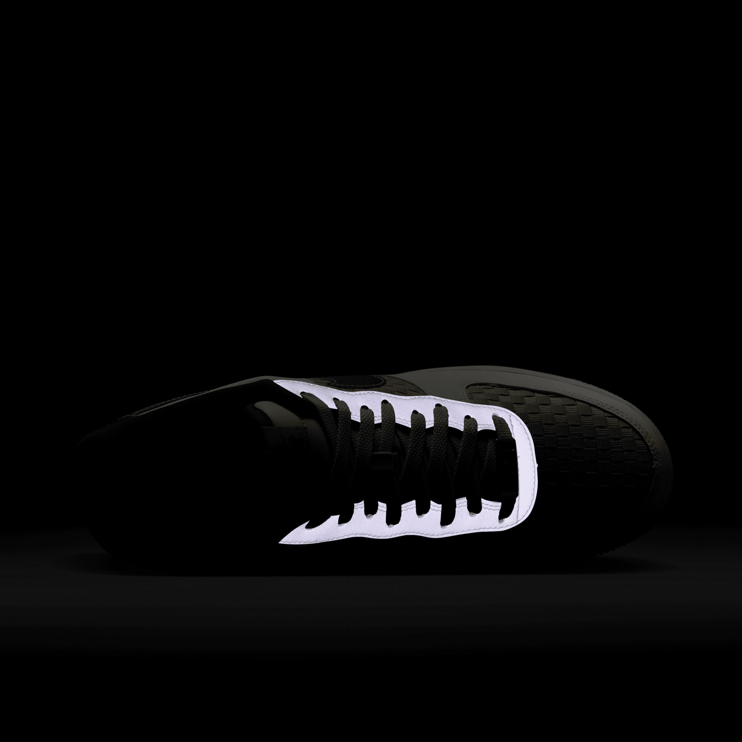 Nike Men's Air Force 1 Retro Shoes Product Image