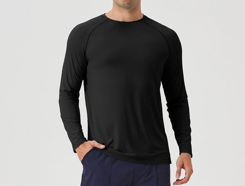 Long-Sleeve Round Neck Plain Sport T-Shirt Product Image
