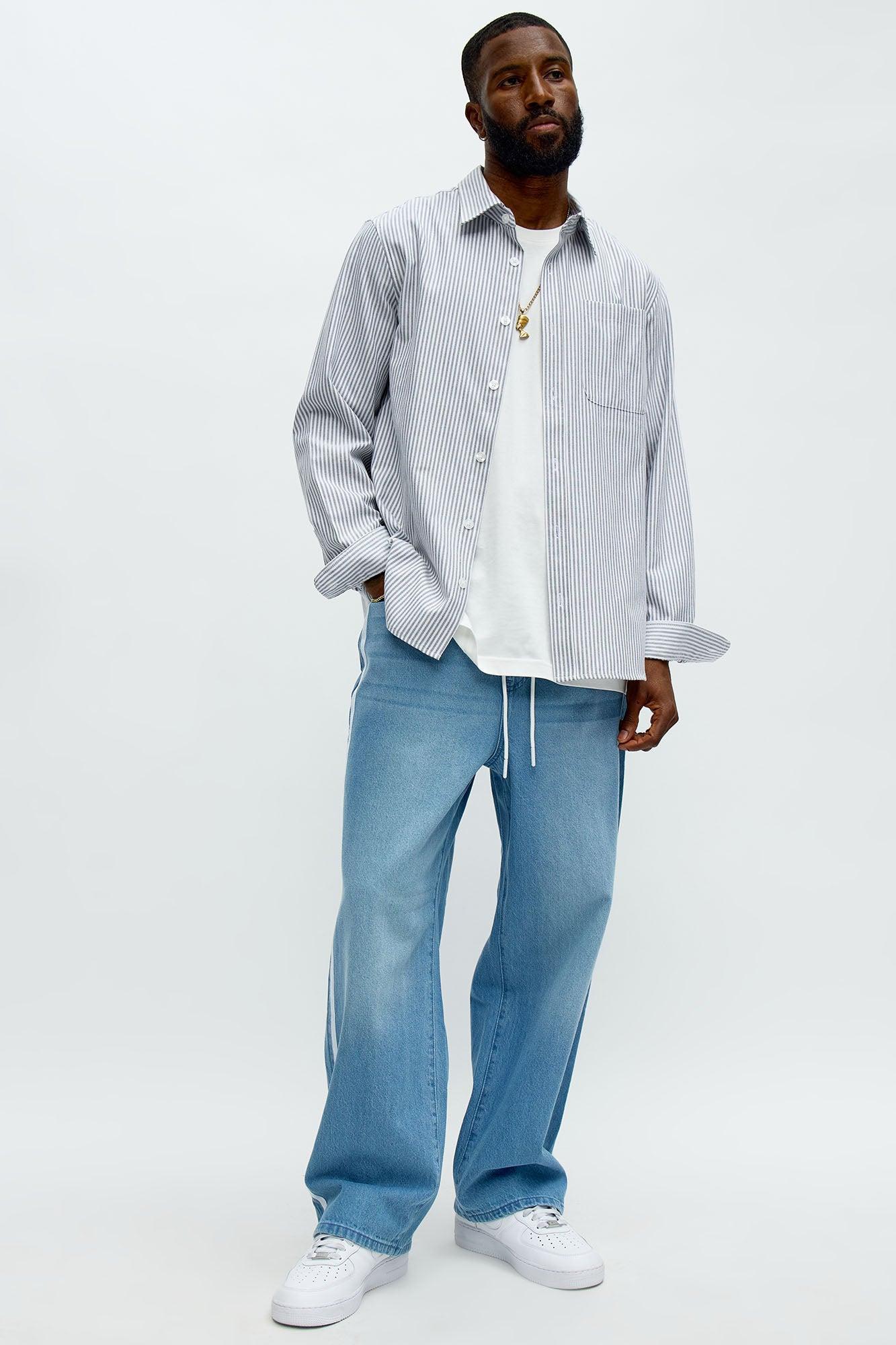 Running These Streets Baggy Jeans - Light Blue Wash Product Image
