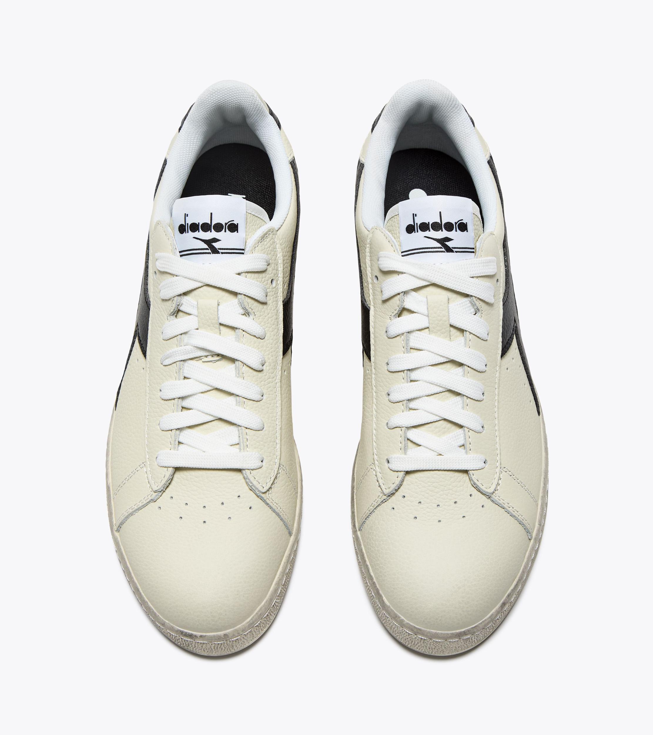 GAME L LOW WAXED Product Image