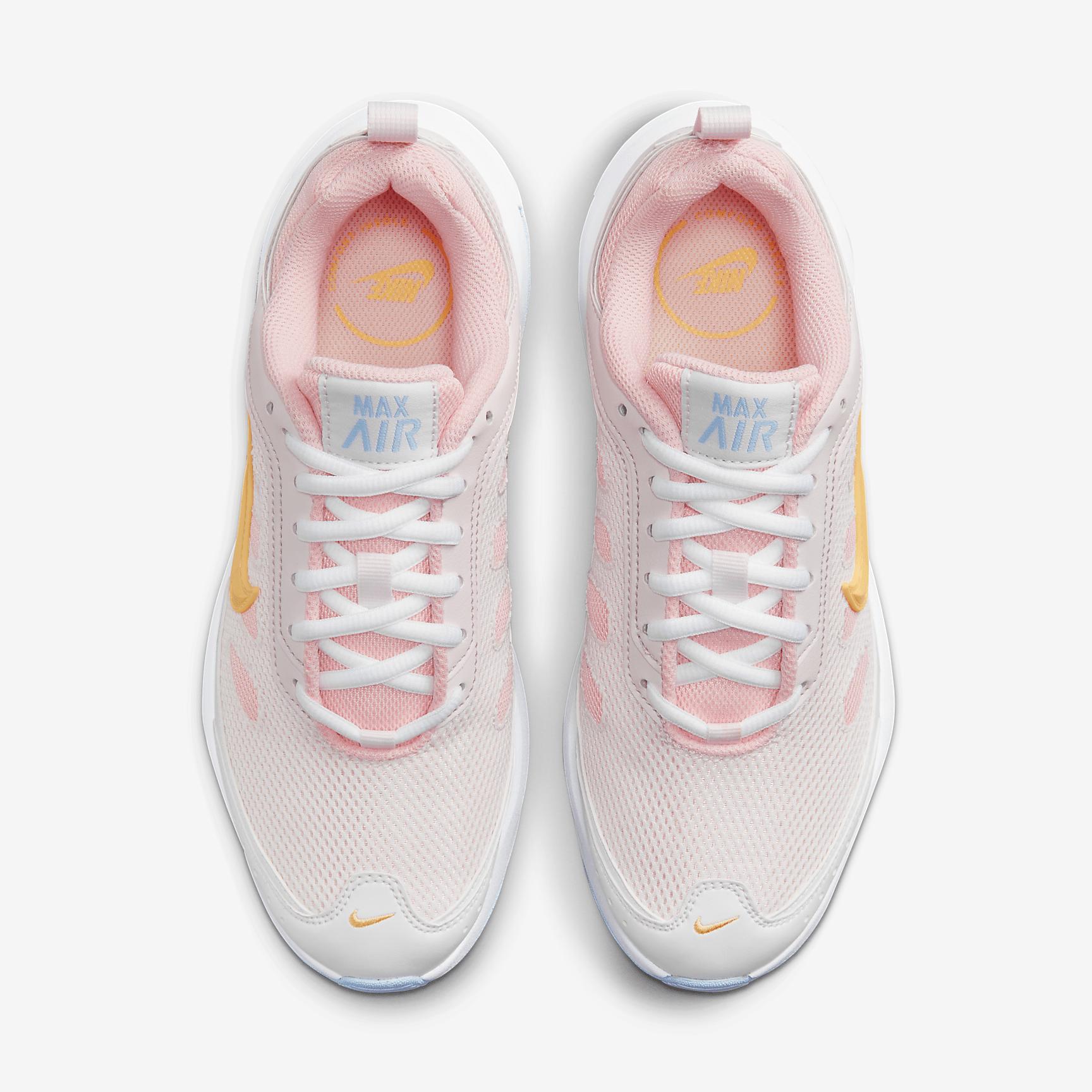 Nike Womens Air Max AP Shoes | CU4870-108 Product Image
