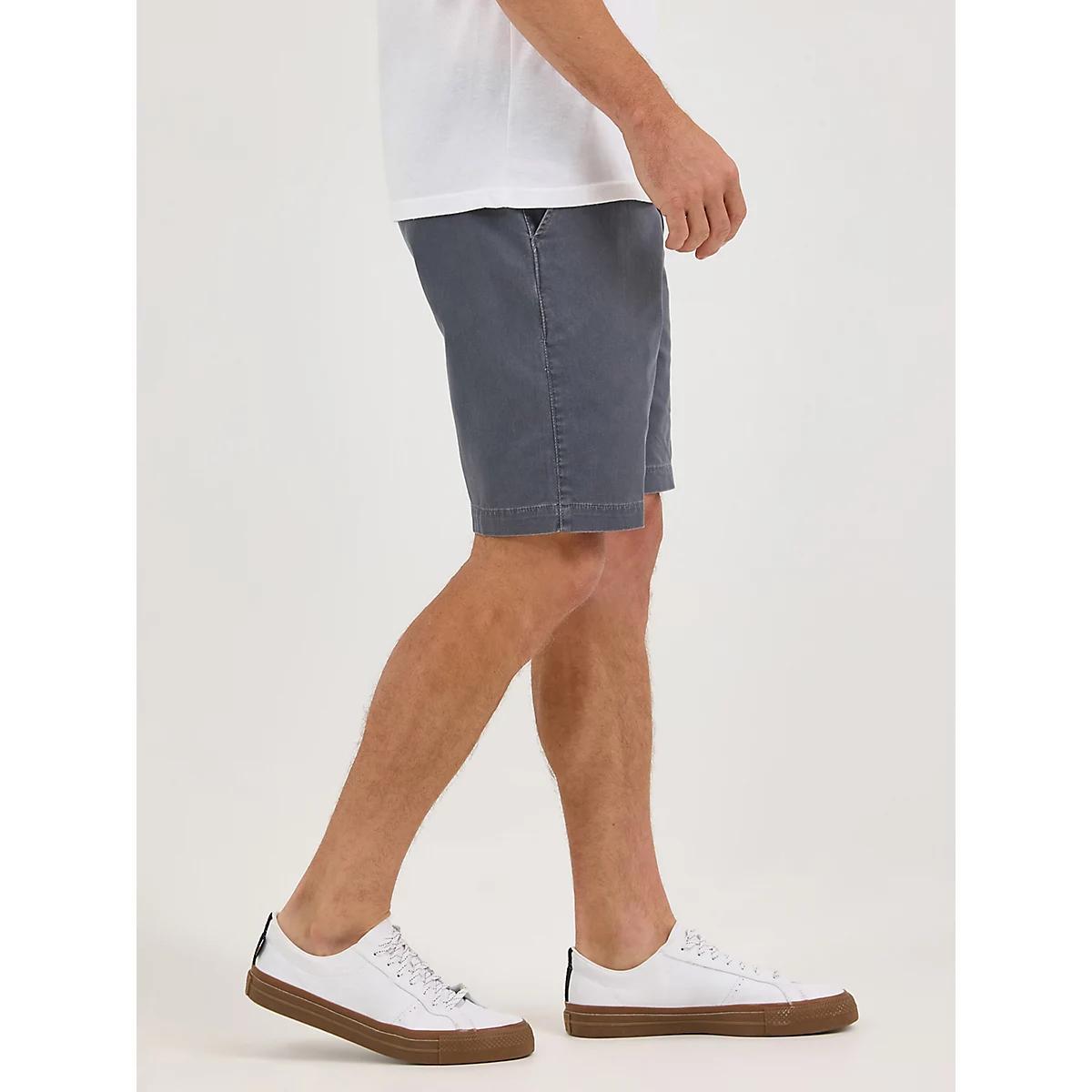 Men's Flat Front Short in Moonlight Product Image