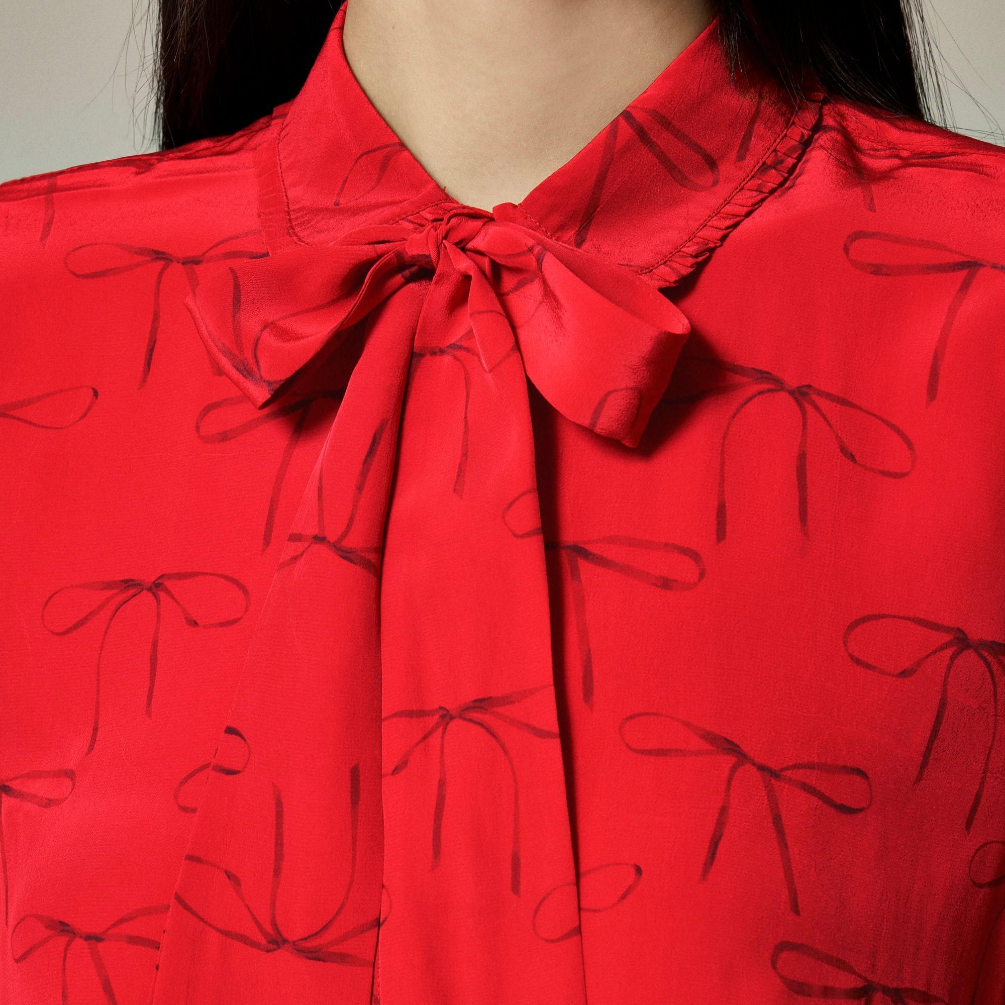 Removable tie-neck button-up shirt in bow-print crepe de chine Product Image