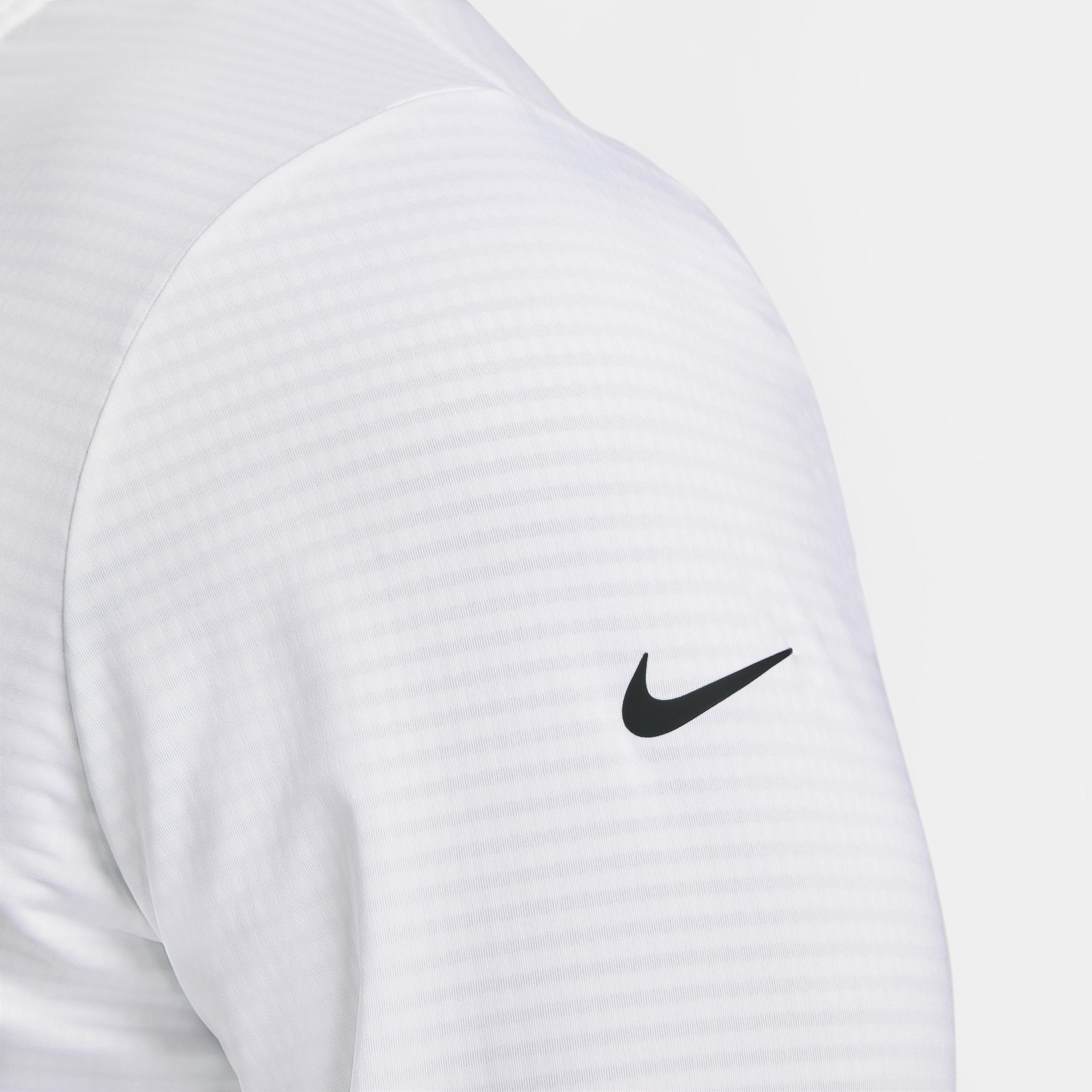 Nike Men's Victory Dri-FIT 1/2-Zip Golf Top Product Image
