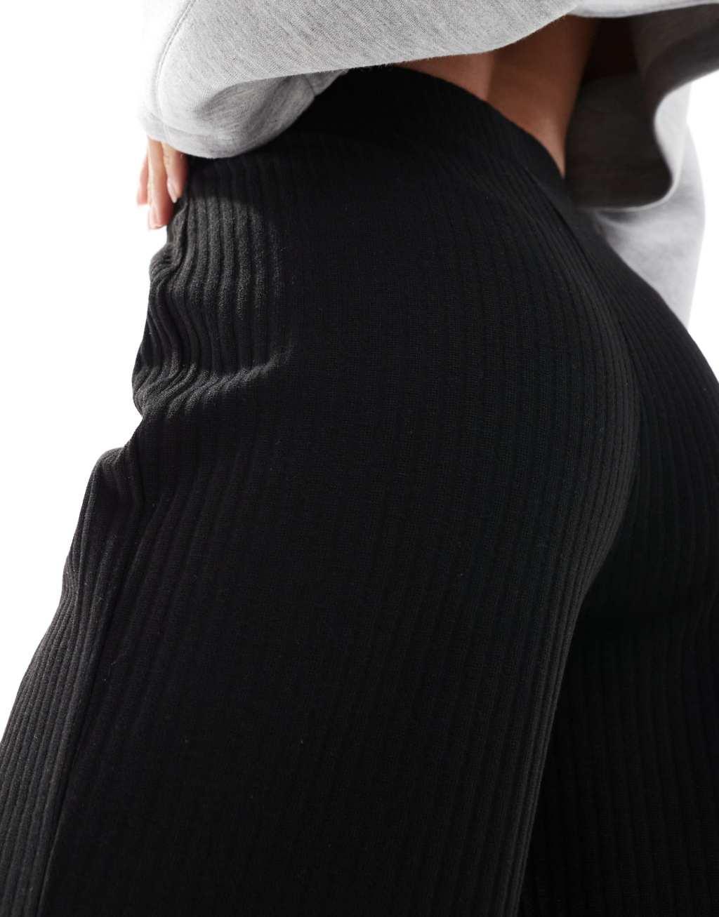 ONLY Petite wide leg ribbed pants in black Product Image