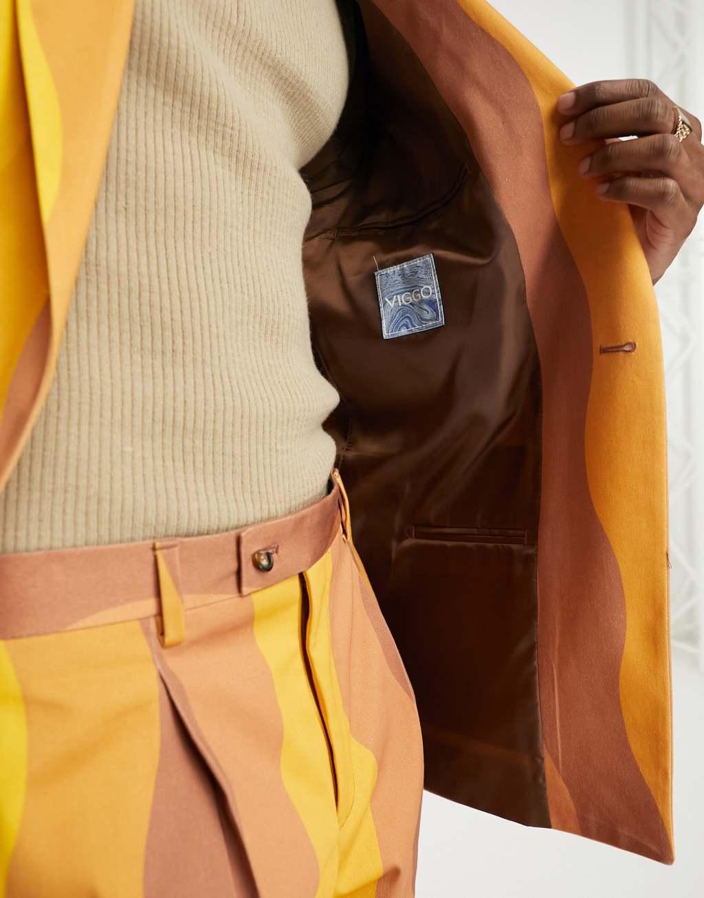 Viggo alvaro wavy suit jacket in brown Product Image