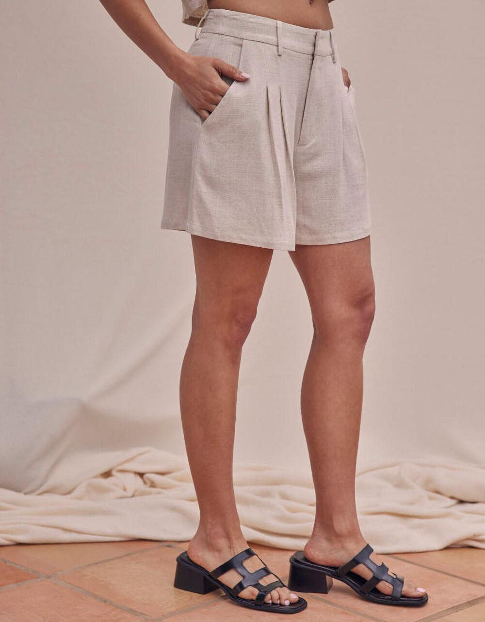 WEST OF MELROSE Womens Linen Shorts - OATMEAL Product Image