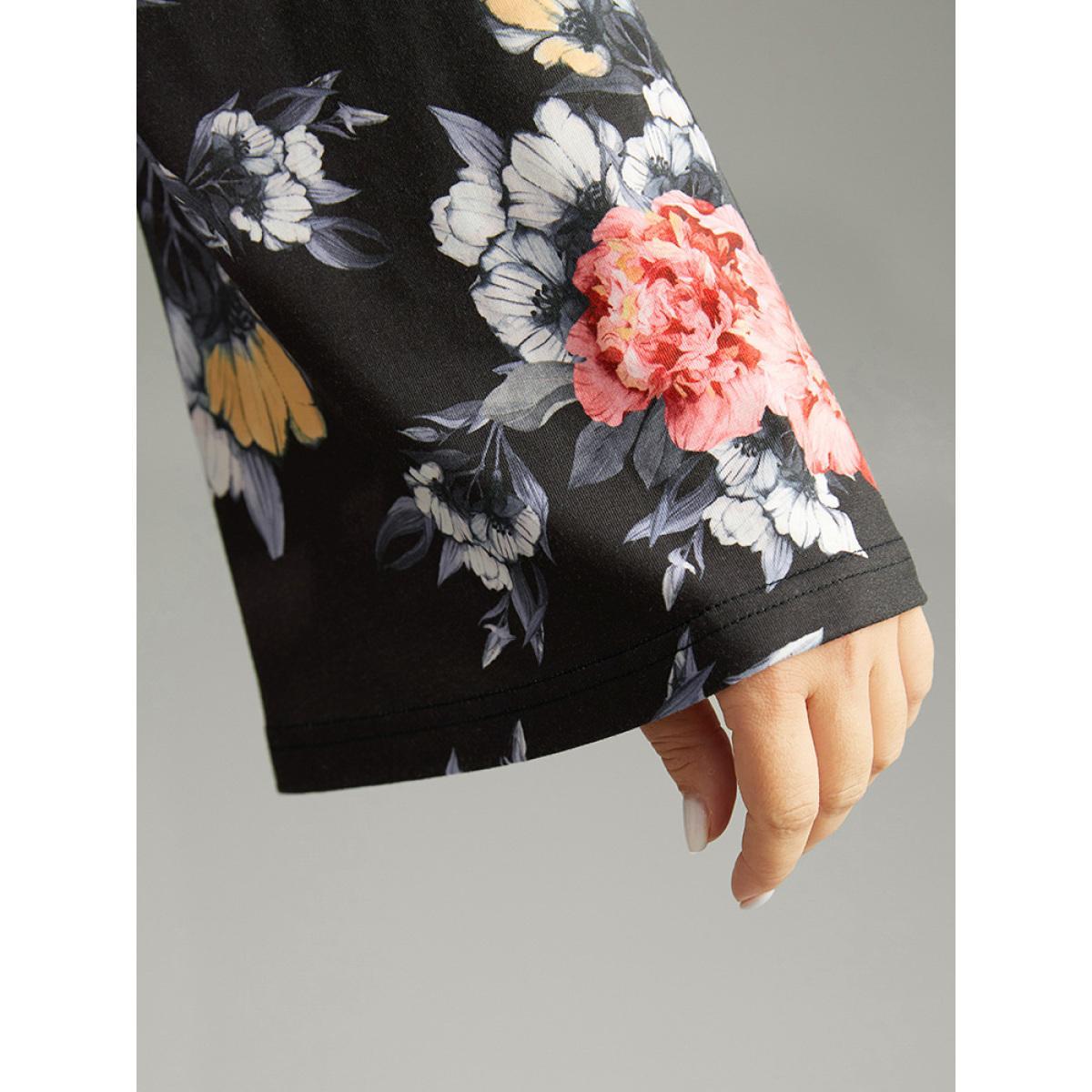 Plus Size Floral Keyhole Ruffle Sleeve T-shirt Multicolor Women Casual Printed Floral Keyhole Cut-Out Dailywear T-shirts BloomChic 30/6X Product Image