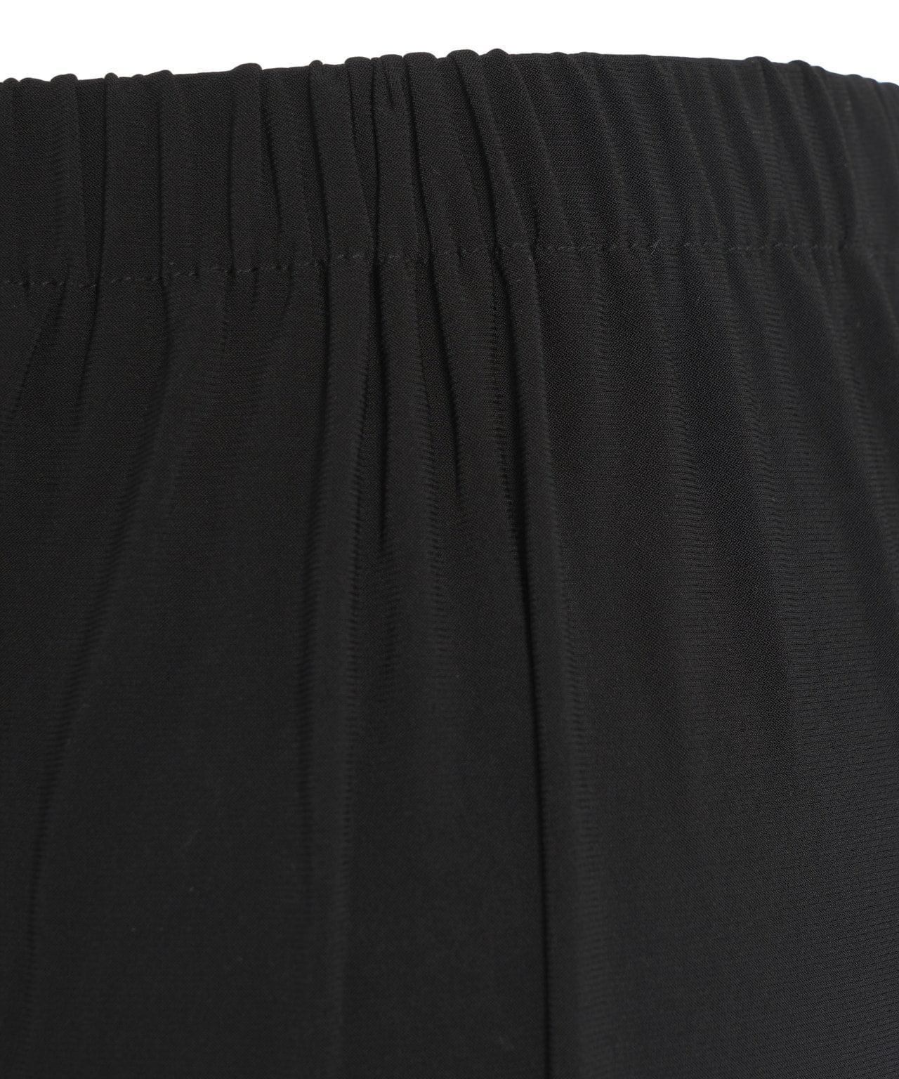 Stretch pleated pants Product Image