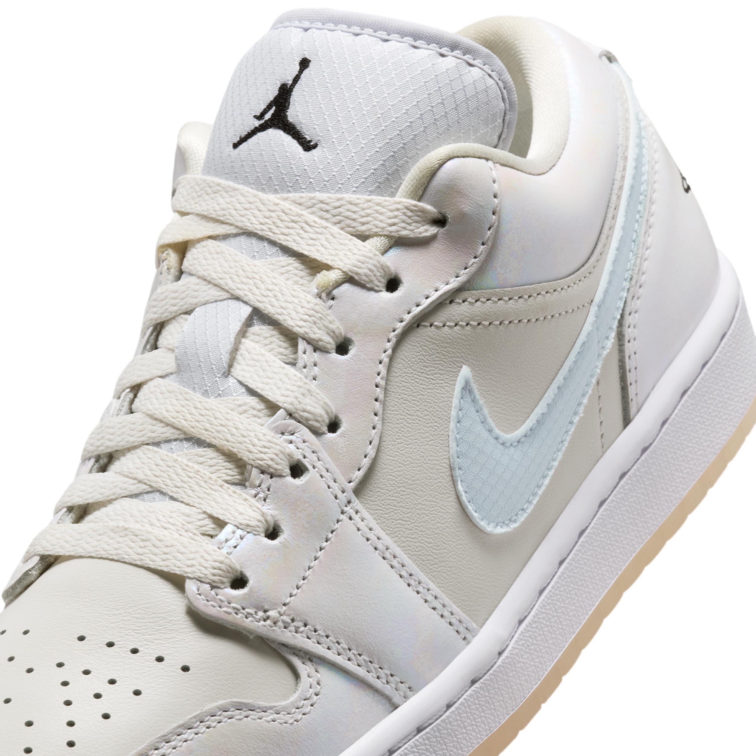 Womens Air Jordan 1 Low SE LNY Shoes Product Image