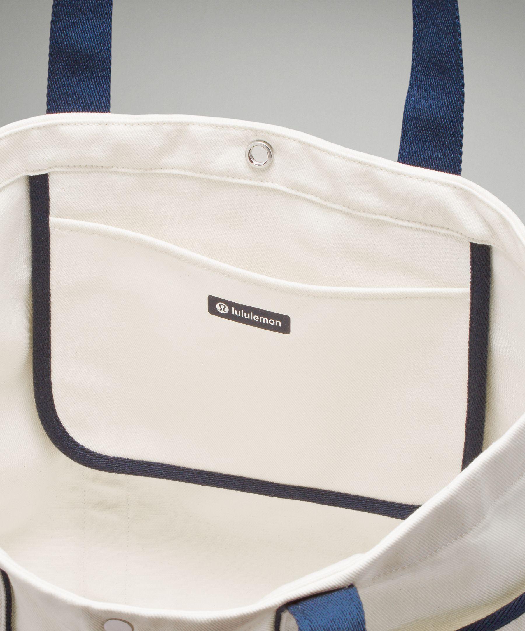Daily Multi-Pocket Canvas Tote Bag 20L *Logo Product Image