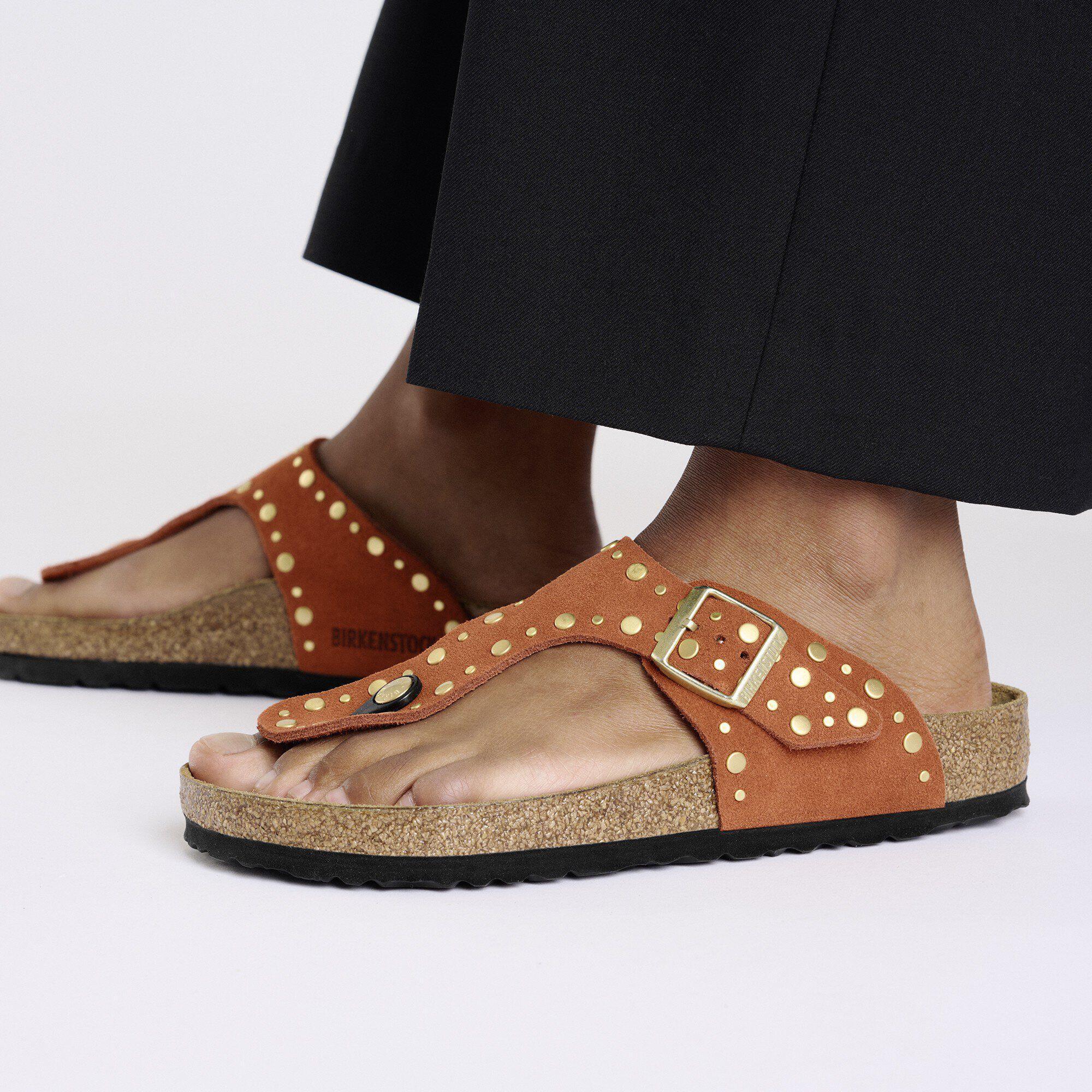 Gizeh Rivet Suede Leather Product Image