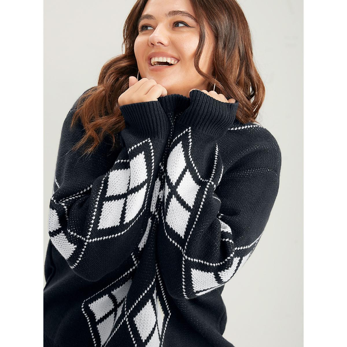 Plus Size Geometric Contrast Pointelle Knit Round Neck Knit Top Black Women Casual Long Sleeve Round Neck Dailywear Pullovers BloomChic 28/5X Product Image