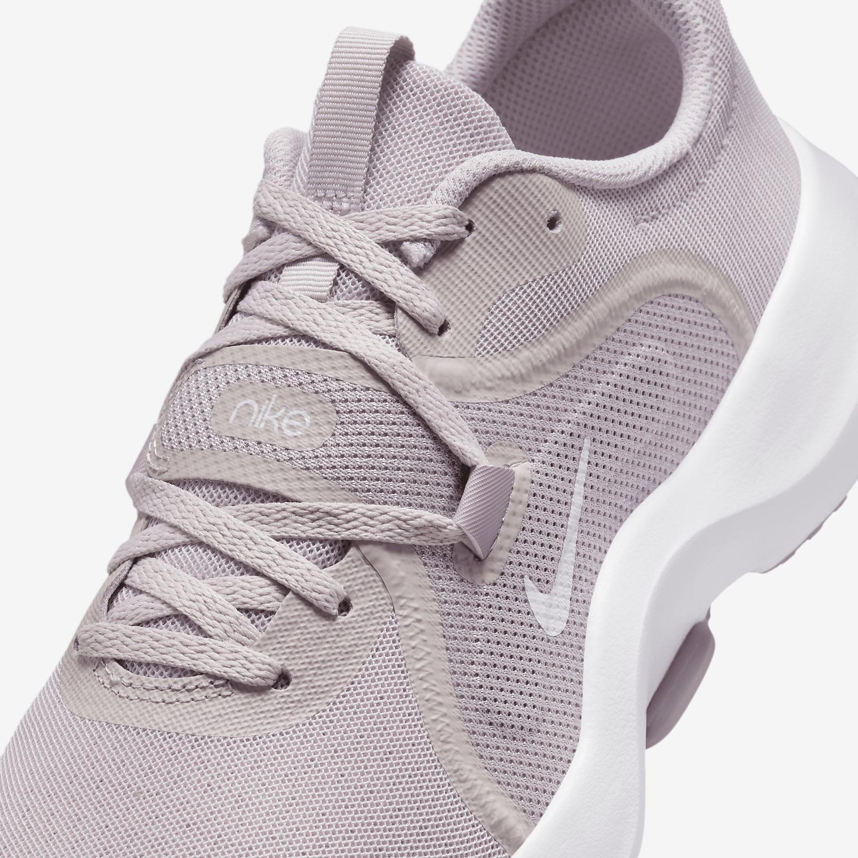 Nike In-Season TR 13 Women's Workout Shoes Product Image