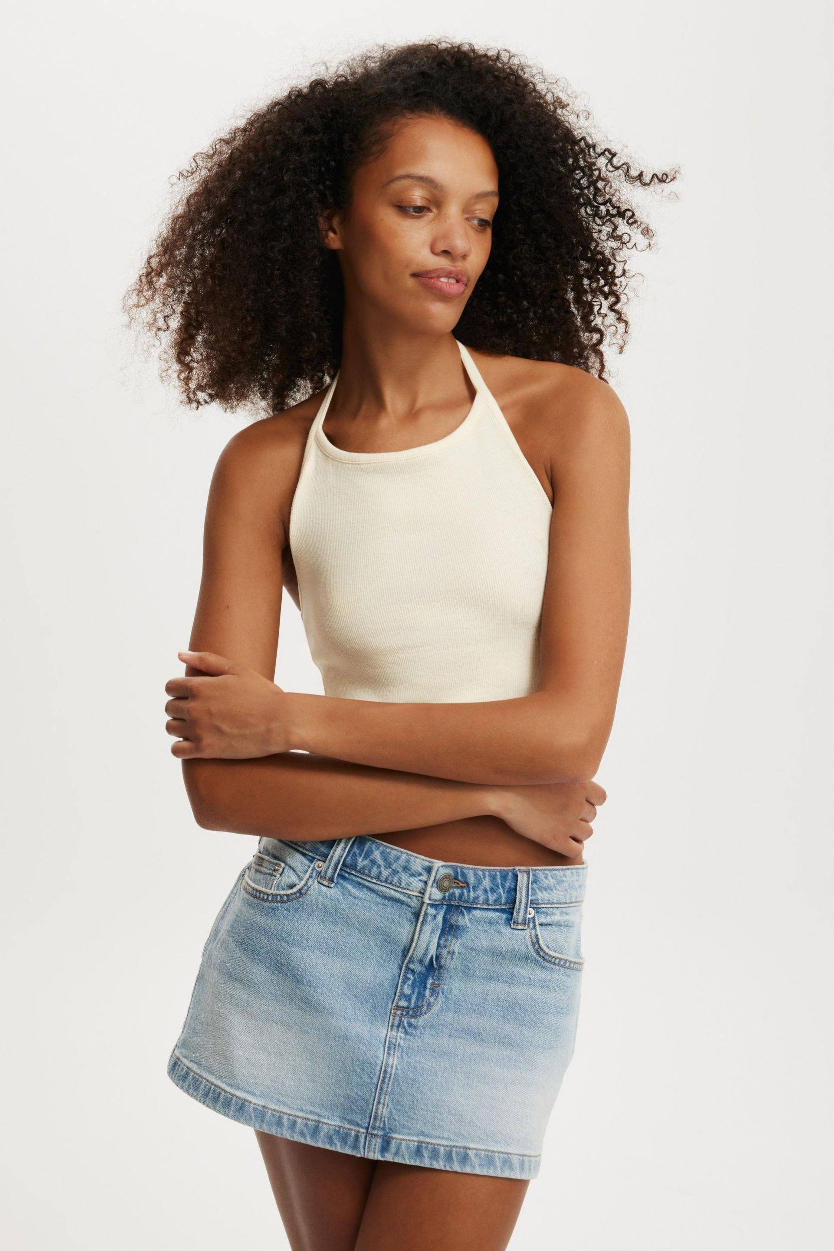 Goldie Rib Halter Product Image