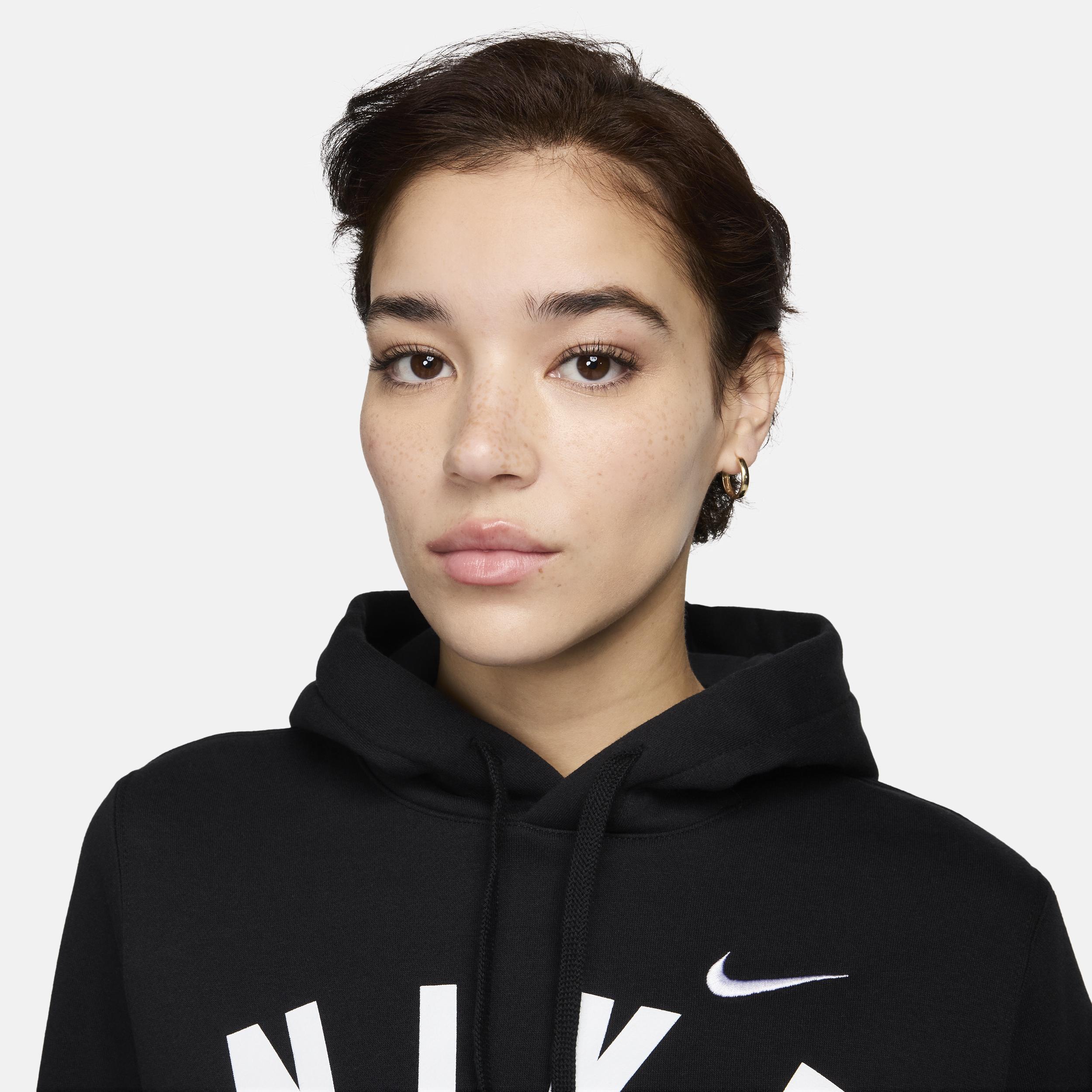 Nike Womens Volleyball Pullover Hoodie Product Image