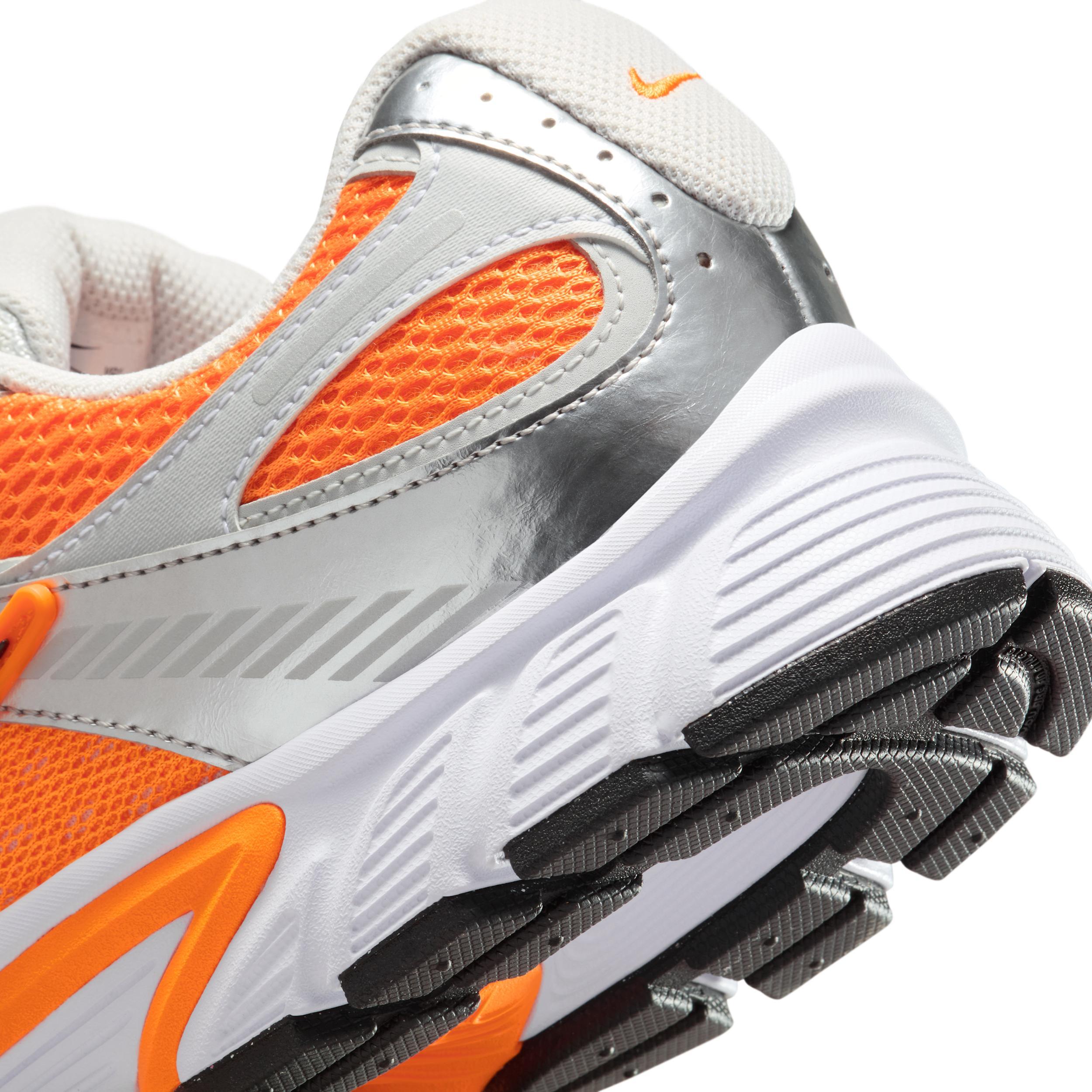 Nike Men's V5 RNR Shoes Product Image