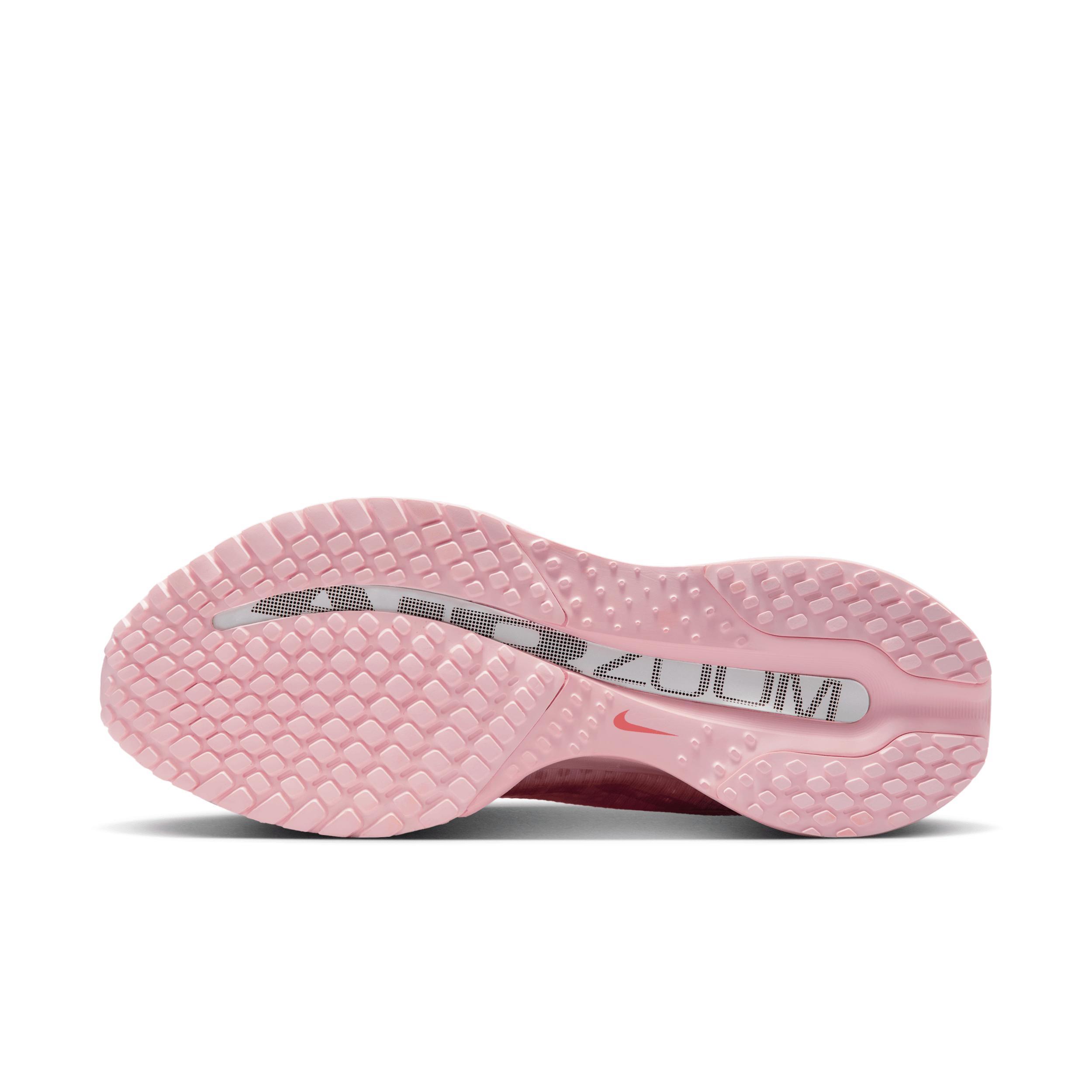 Nike Women's Pegasus Premium Road Running Shoes Product Image