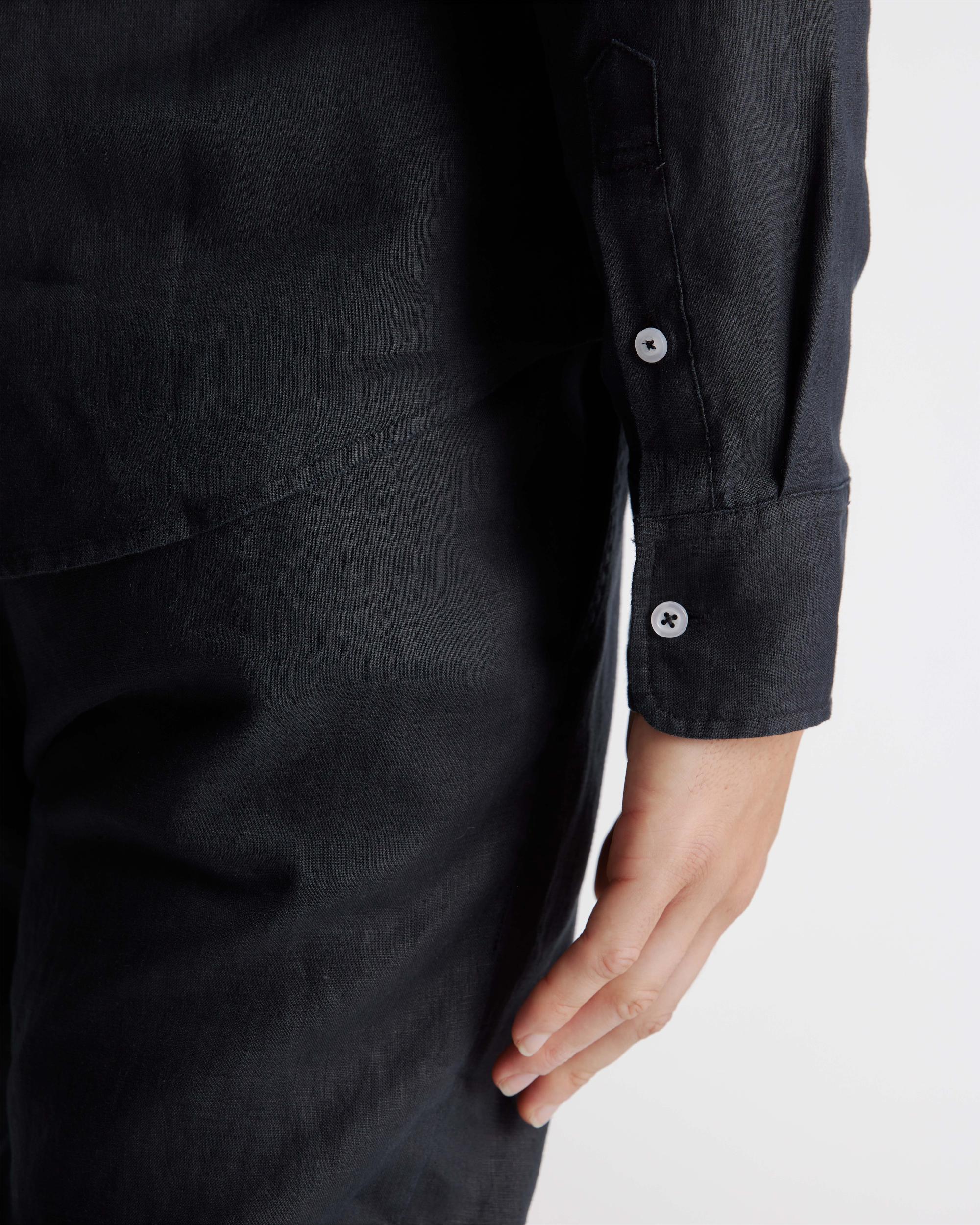 Quince | Men's 100% European Linen Relaxed Long Sleeve Shirt Product Image