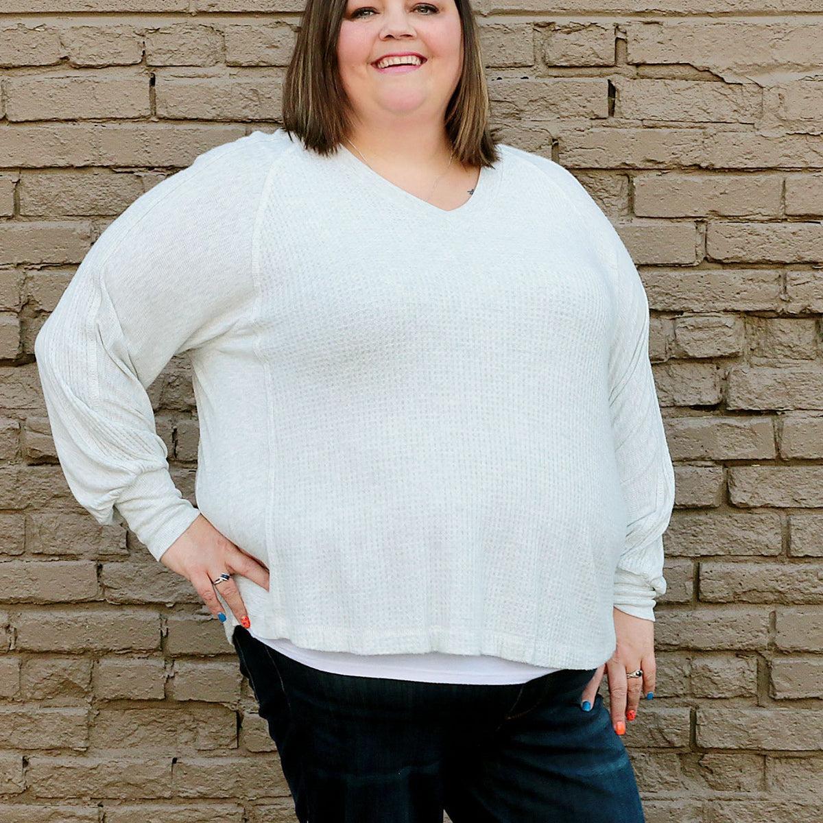 WNU36825E   Skylar Blouson Long Sleeve V Neck Thermal Top Product Image