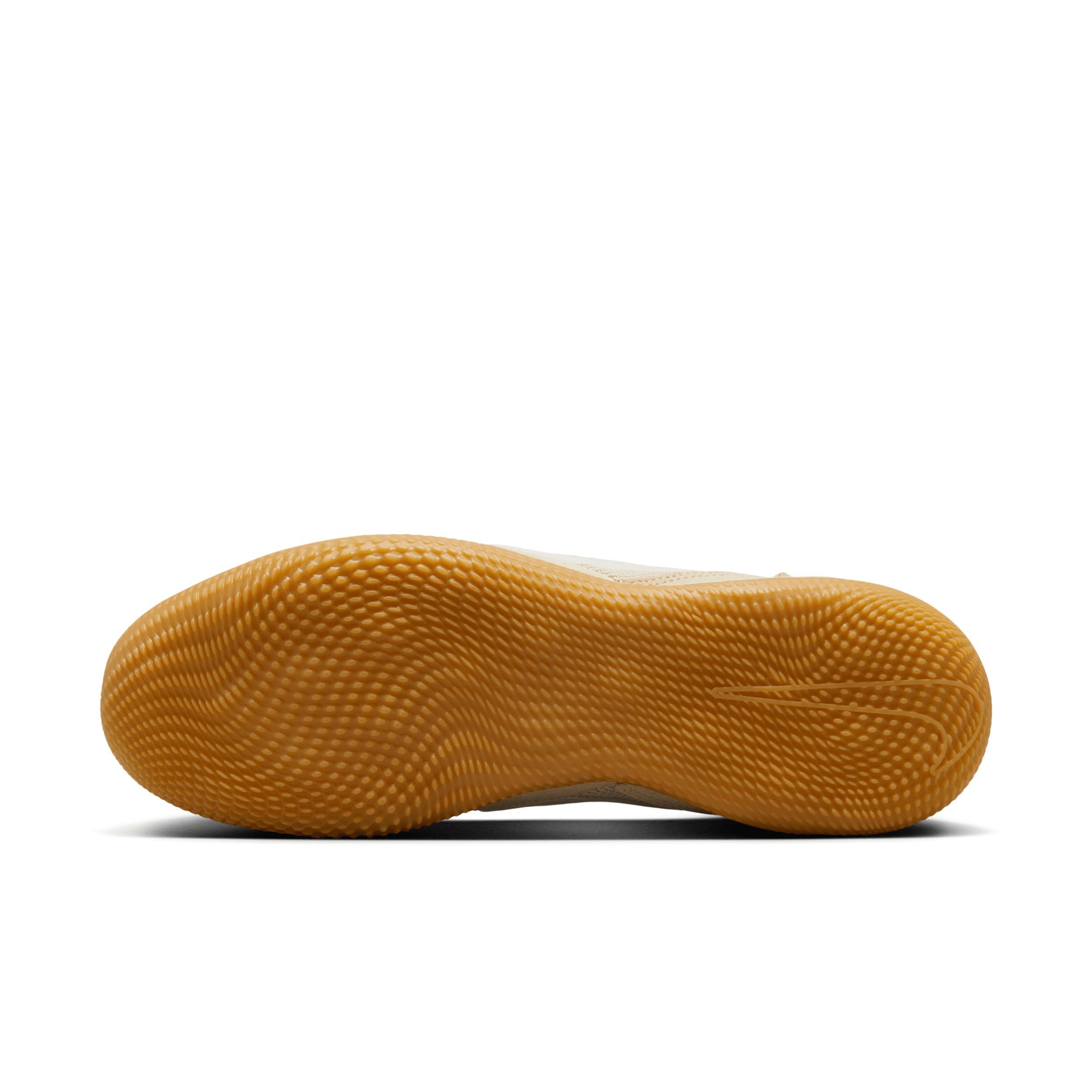 Nike Streetgato Low-Top Soccer Shoes Product Image
