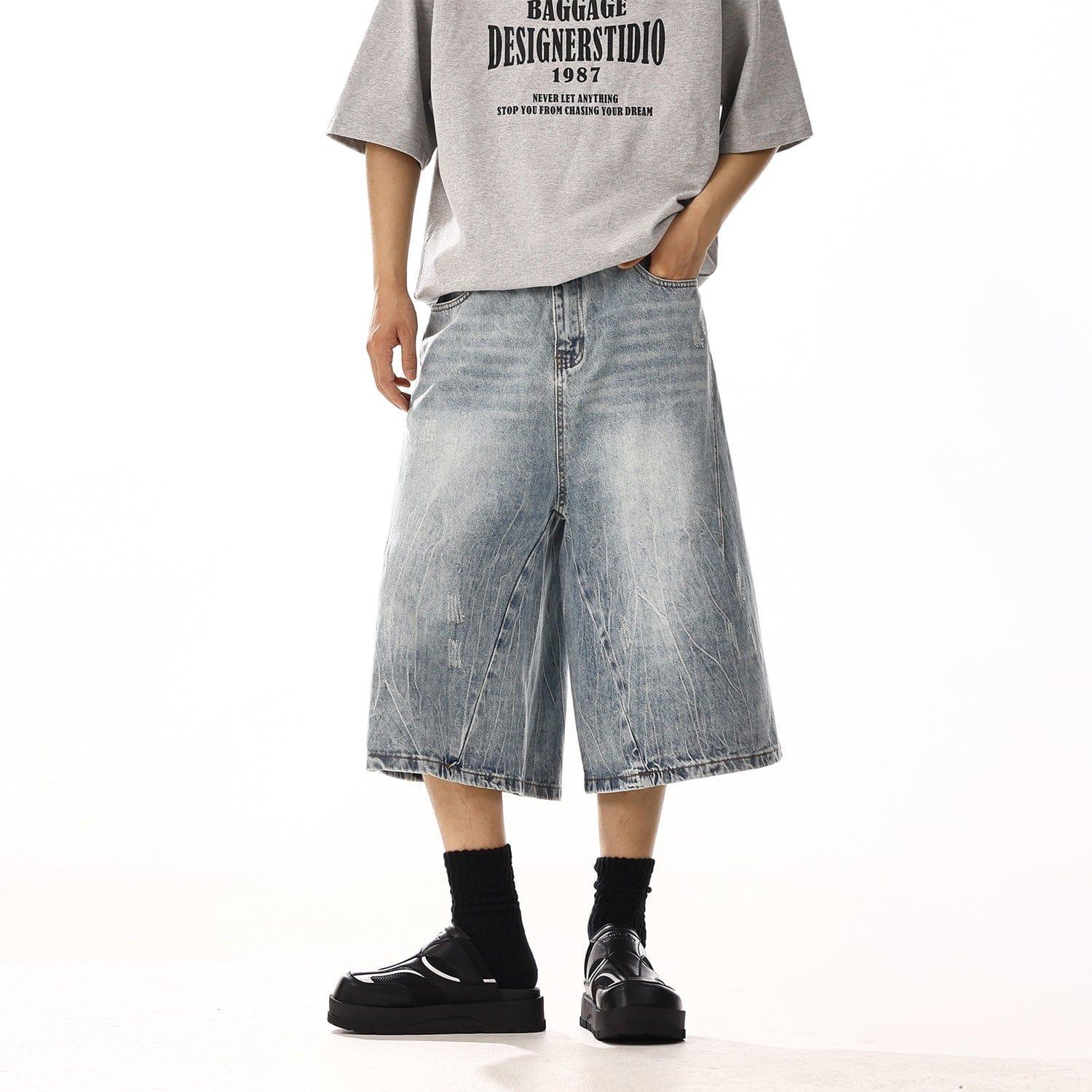 RT No. 13006 WASHED BLUE DENIM SHORTS Product Image