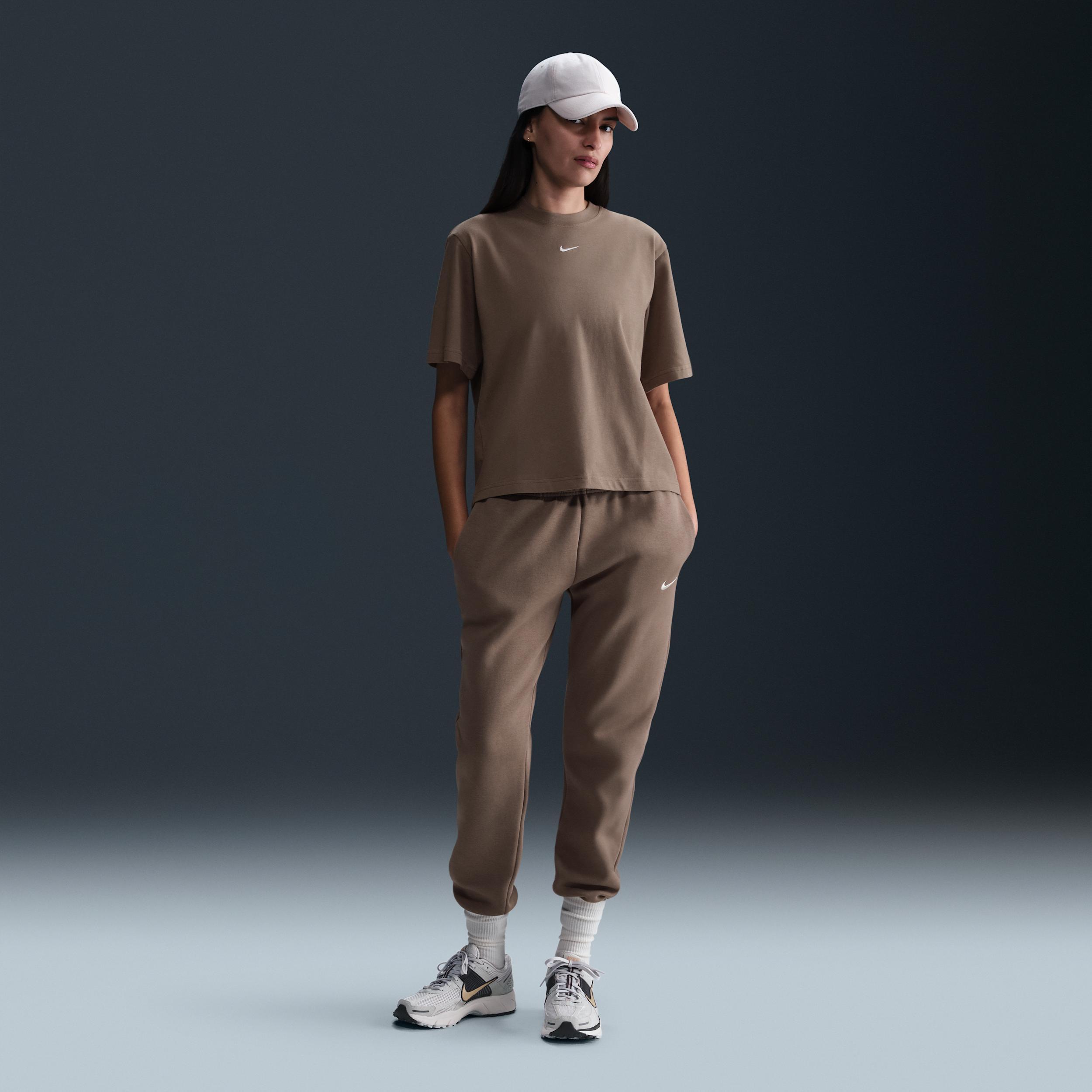 Nike Womens Sportswear Essential Boxy T-Shirt Product Image