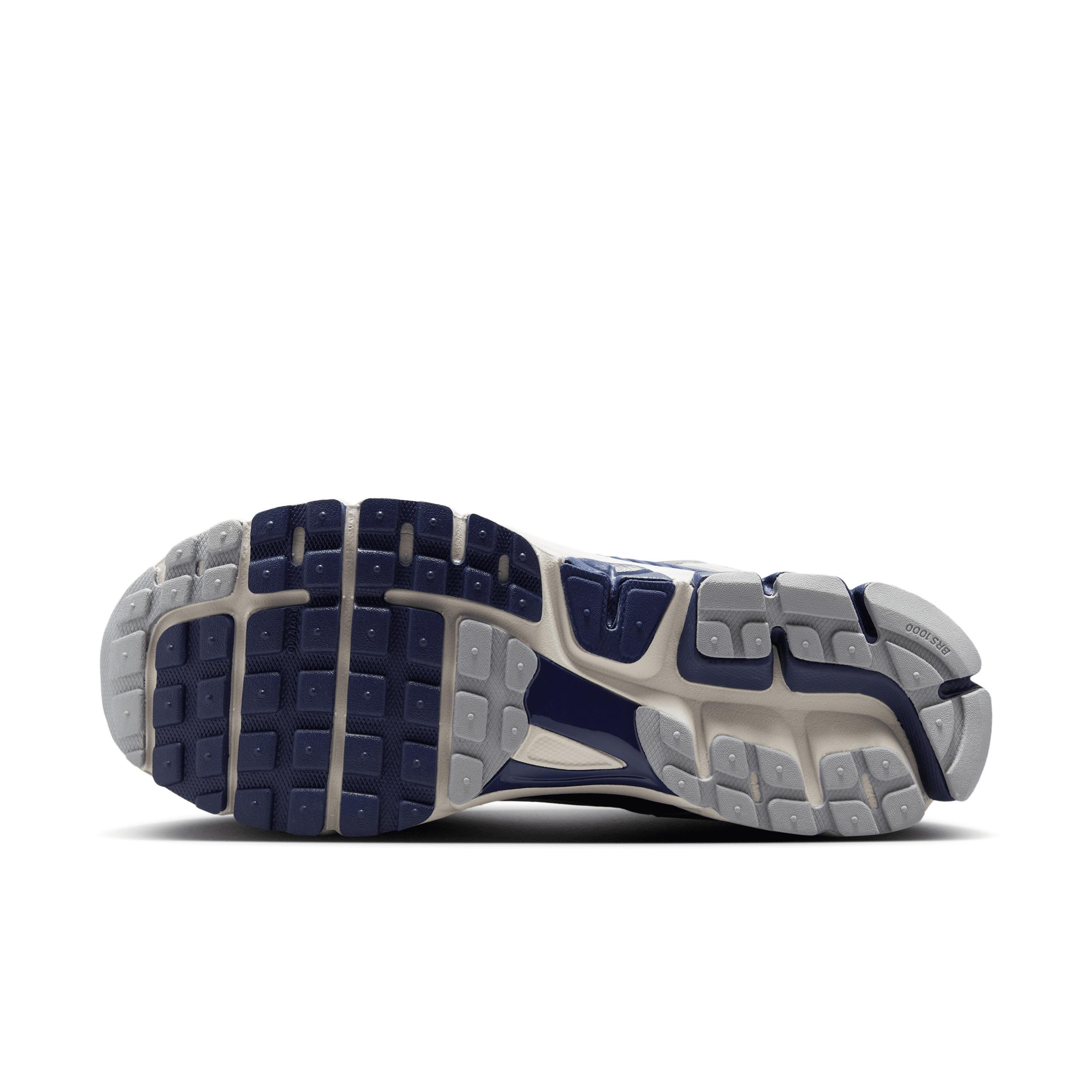 Nike Zoom Vomero 5 Men's Shoes Product Image
