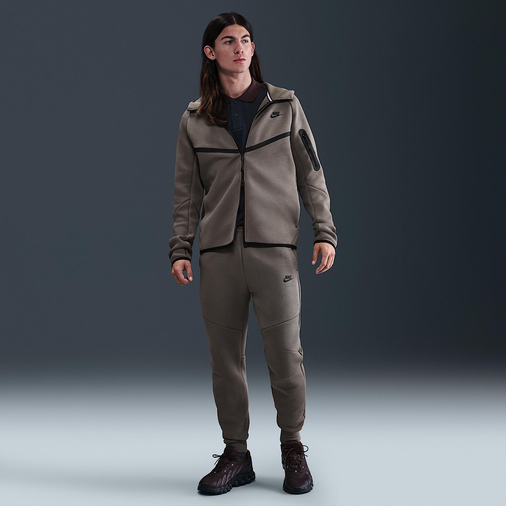 Nike Men's Tech Fleece Windrunner Full-Zip Jacket Product Image