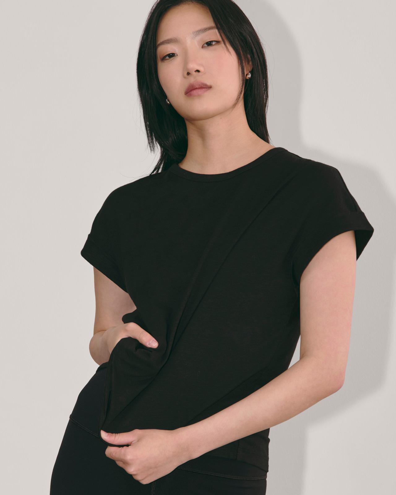 The Perform Tee Product Image