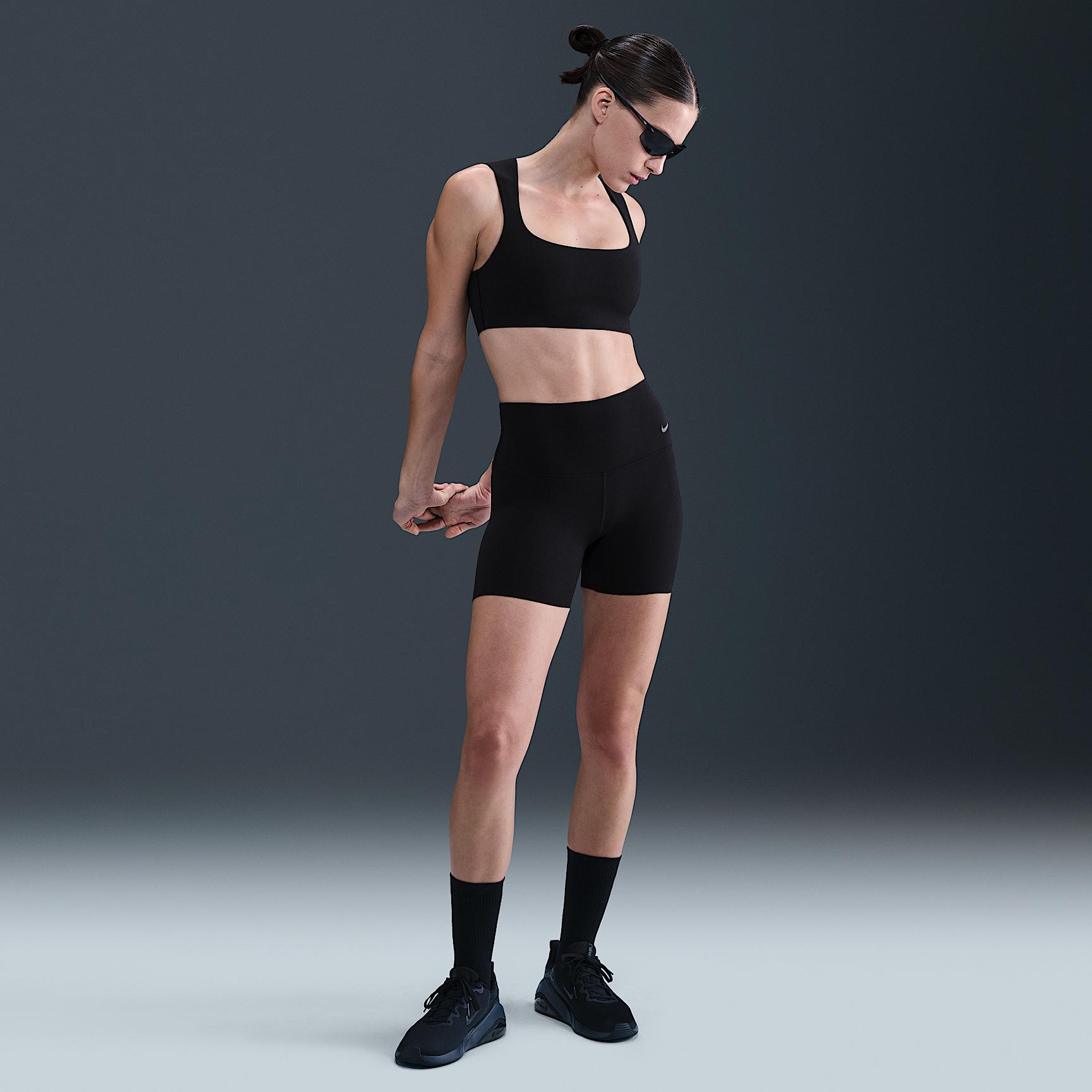 Nike Zenvy Women's Light-Support Lightly Lined Sports Bra Product Image
