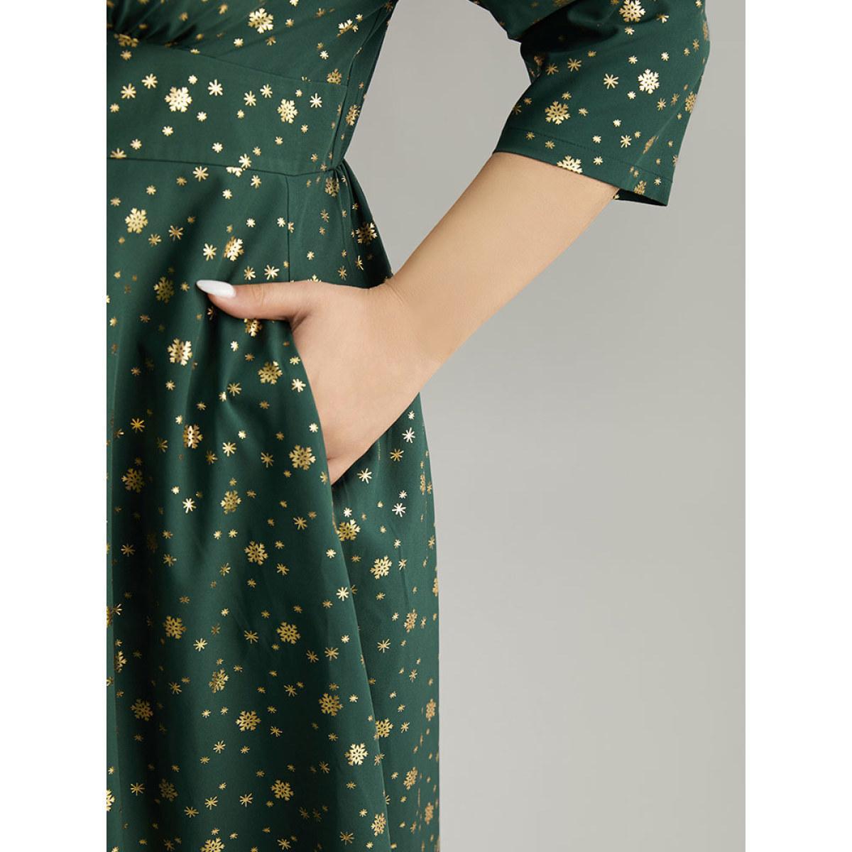 Plus Size Star Glitter Square Neck Gathered Dress DarkGreen Women Party Printed Square Neck Elbow-length sleeve Curvy Midi Dress BloomChic 14-16/1X Product Image