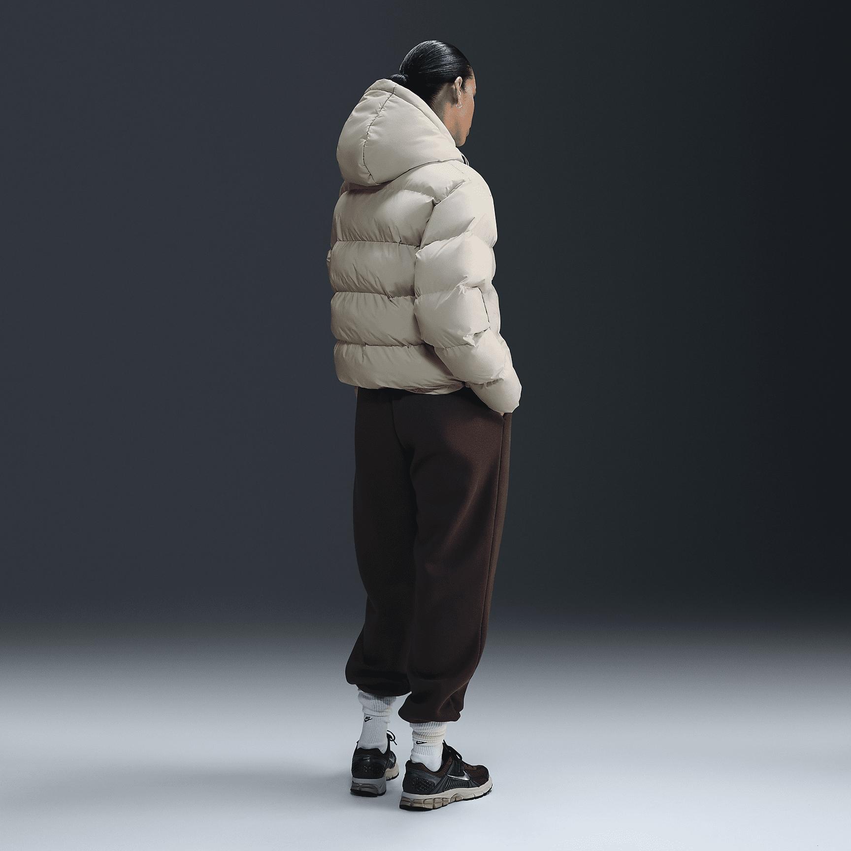 Nike Sportswear Metro Puffer Women's Therma-FIT Loose Hooded Jacket Product Image