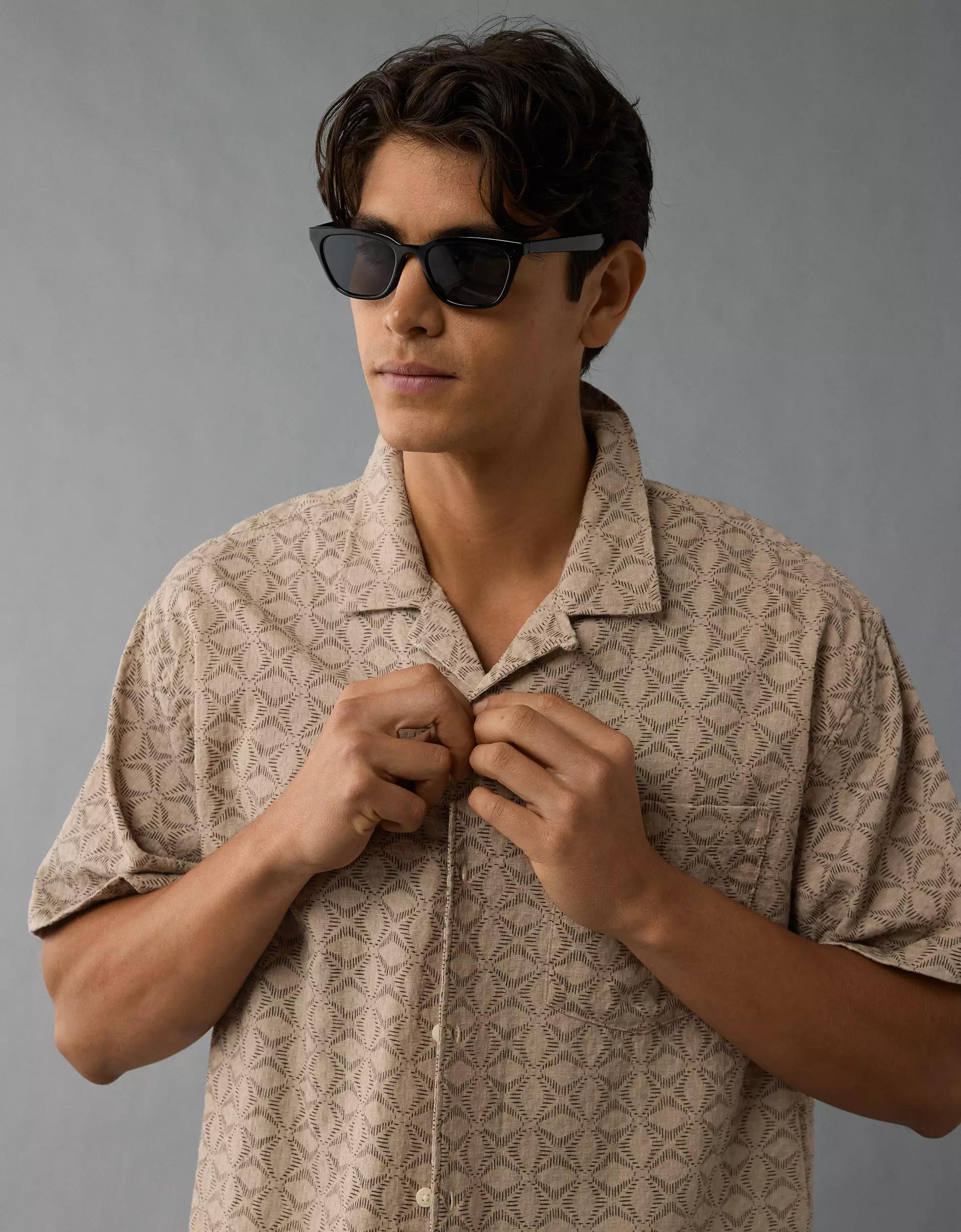 AE Poolside Printed Button-Up Shirt Product Image