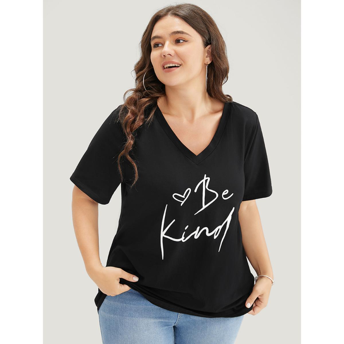 Plus Size Letter & Heart Print V Neck T-shirt Black Women Casual Letter Dailywear T-shirts BloomChic 18-20/2X Product Image