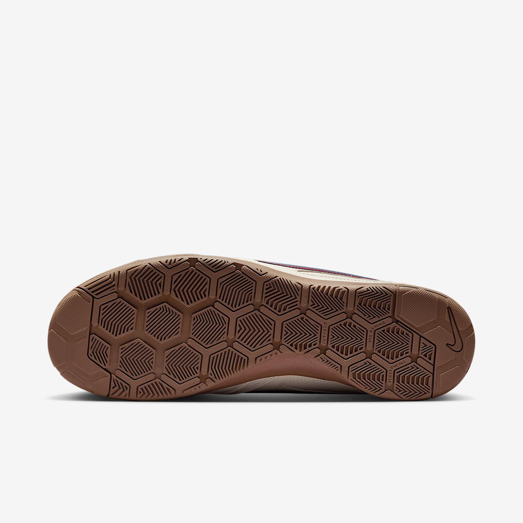 Nike Men's Gato Shoes Product Image