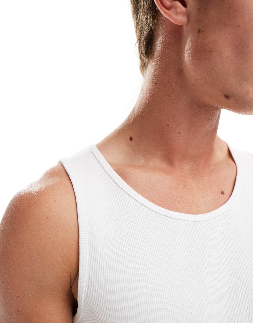 ONLY & SONS 3 pack tank tops in white Product Image