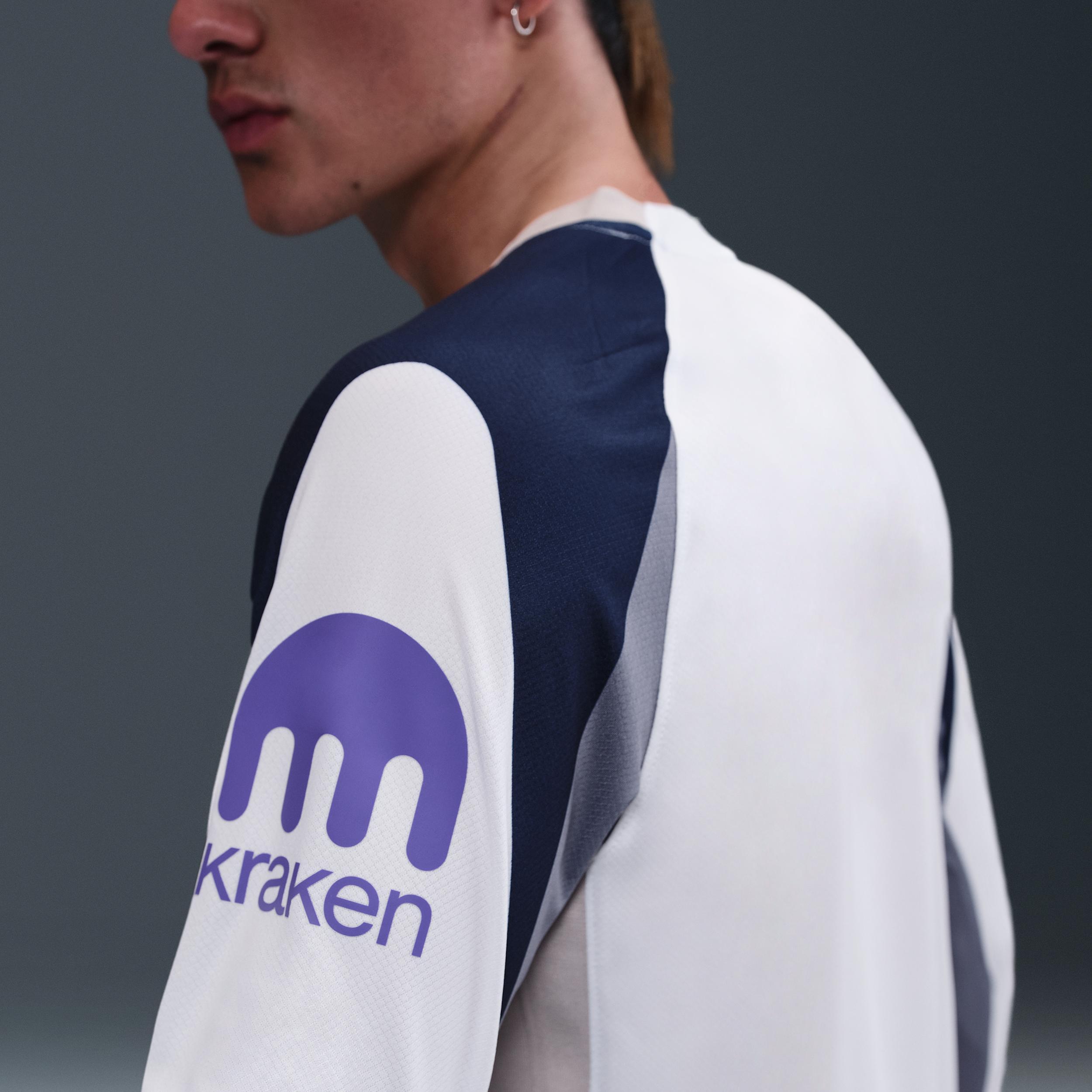 Tottenham Hotspur 2025/26 Stadium Home Nike Men's Dri-FIT Soccer Replica Long-Sleeve Jersey Product Image