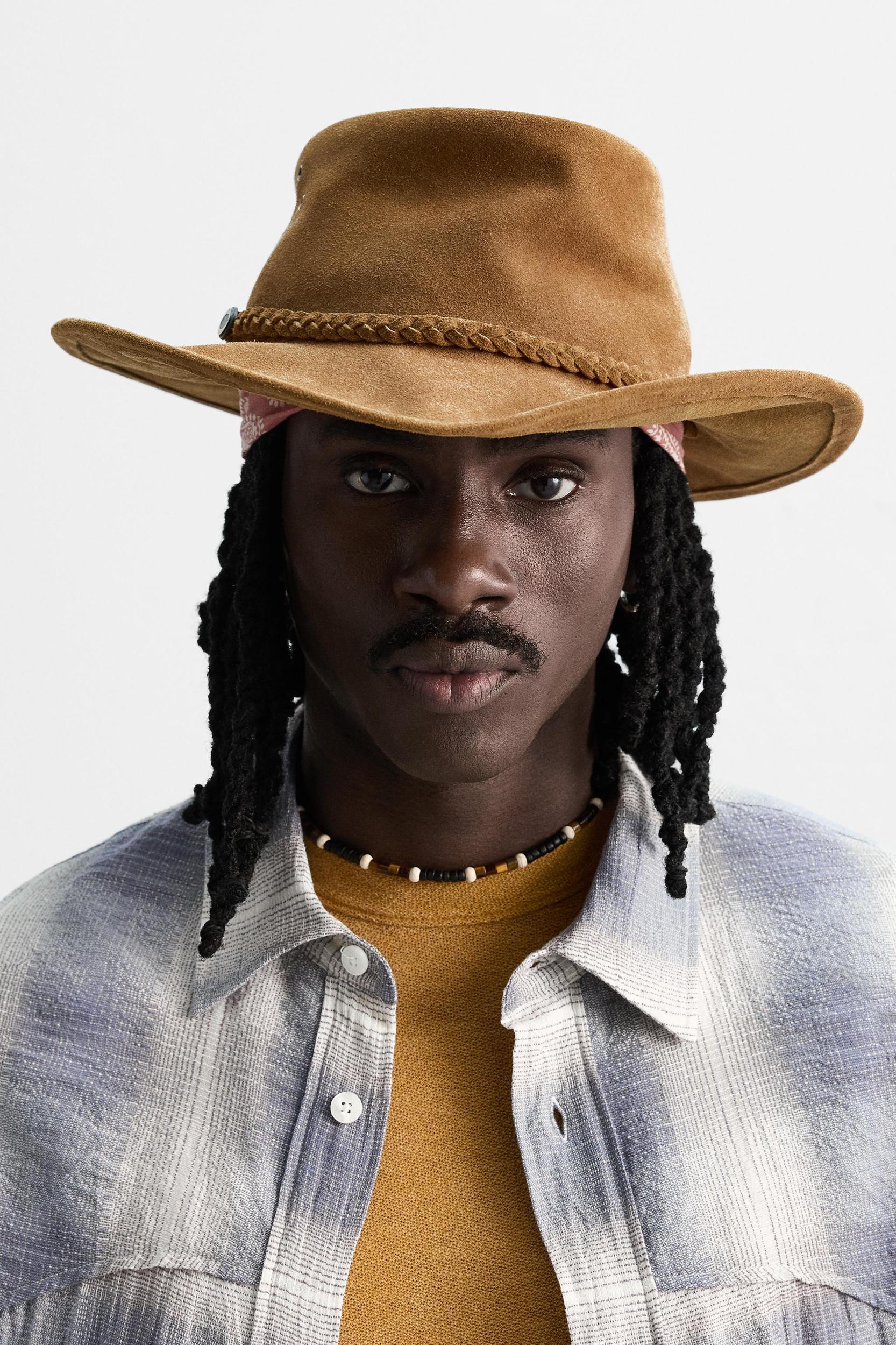 SUEDE LEATHER HAT Product Image