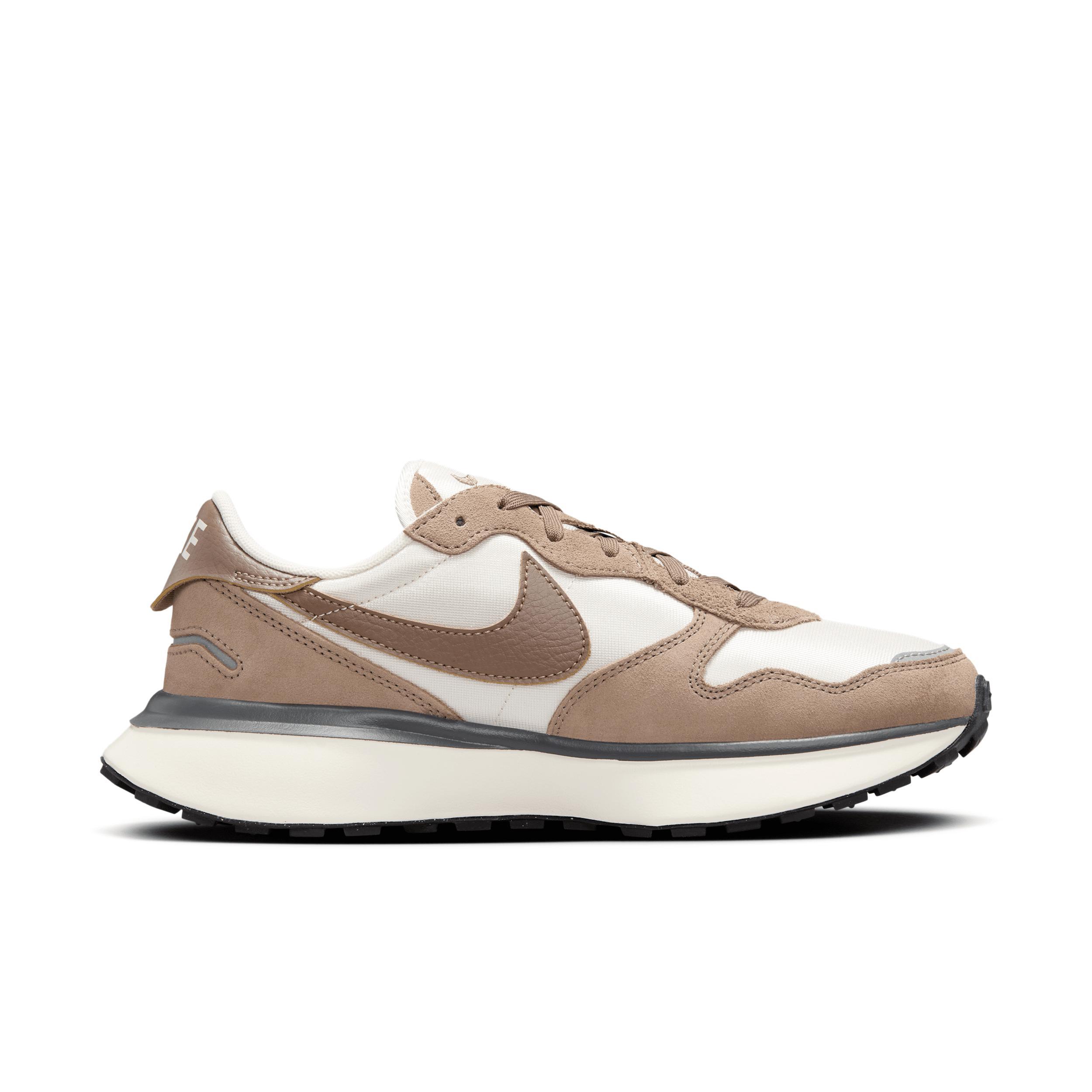 Nike Phoenix Waffle Women's Shoes Product Image