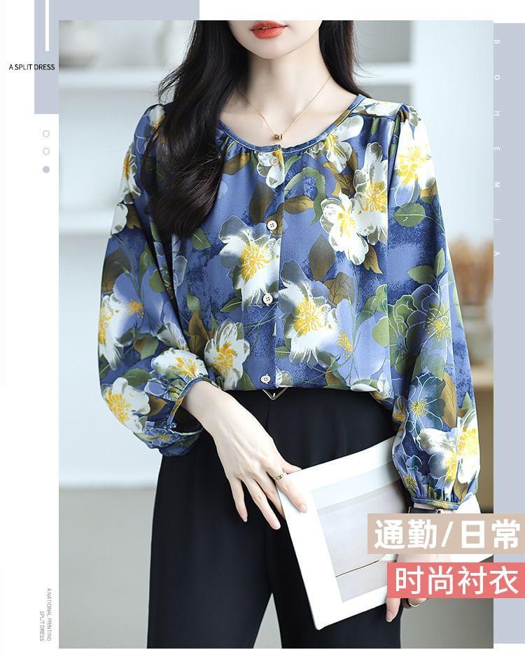 Puff-Sleeve Crew Neck Floral Blouse Product Image