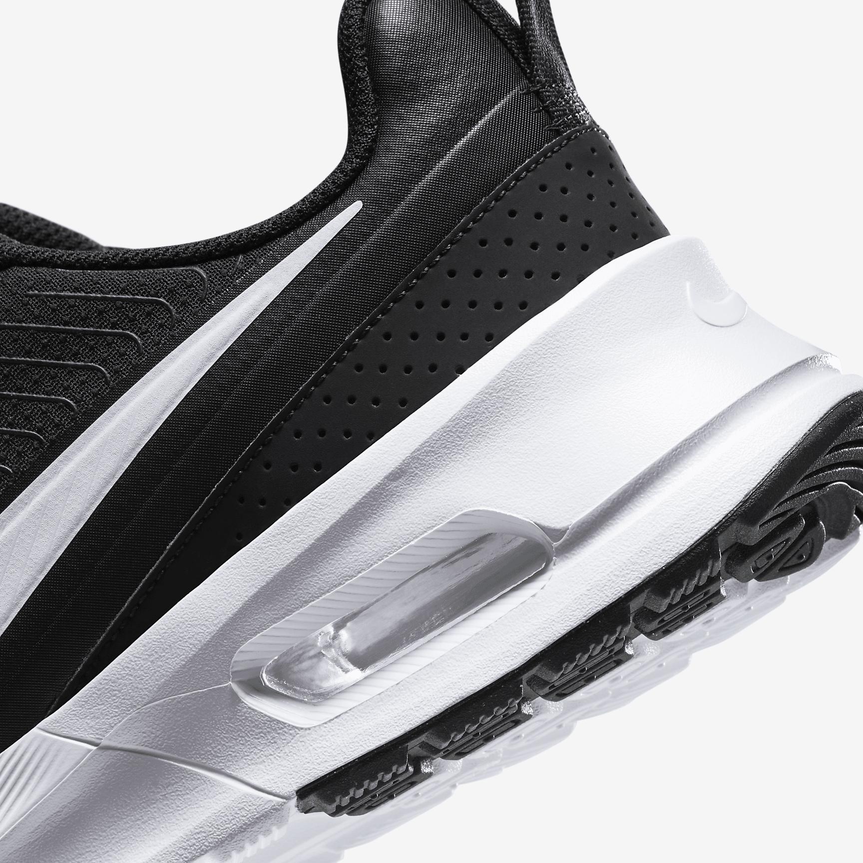 Nike Air Max Nuaxis Men's Shoes Product Image