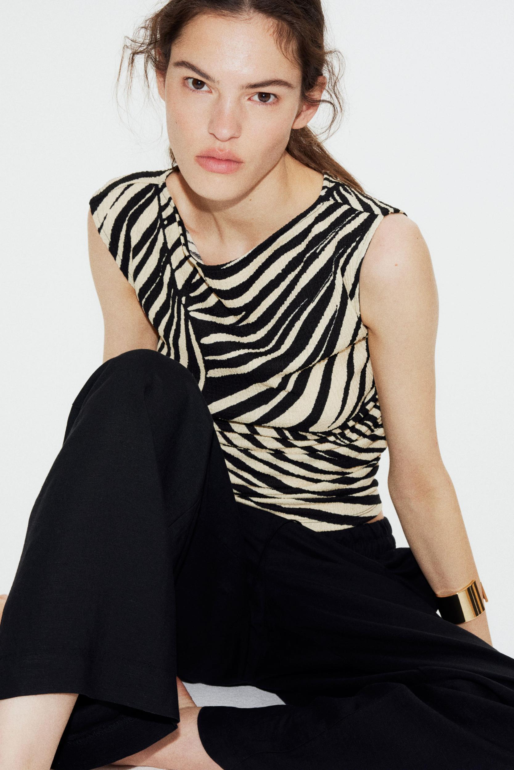 Textured jersey top Product Image