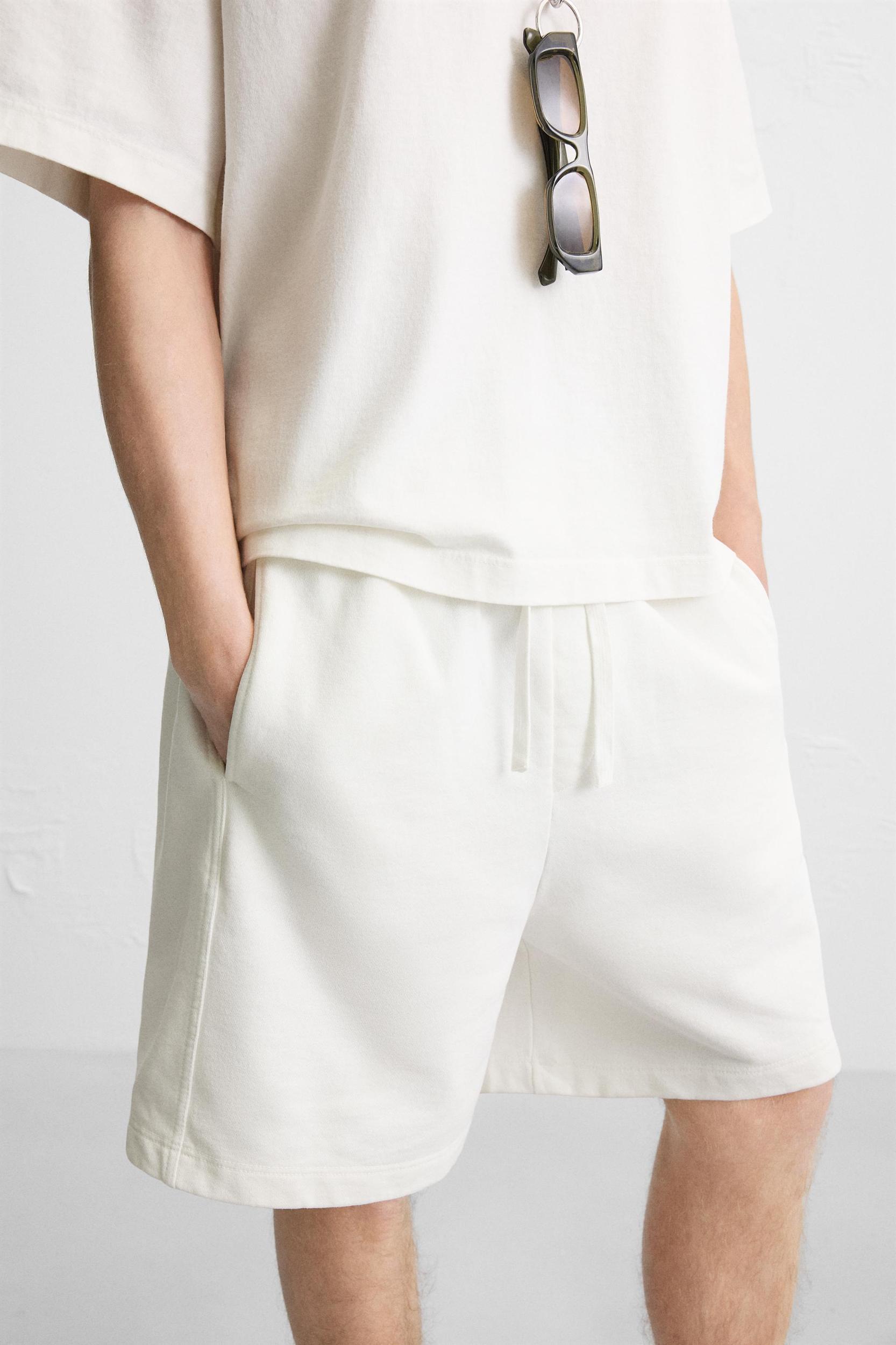 RELAXED FIT WASHED JOGGER SHORTS Product Image