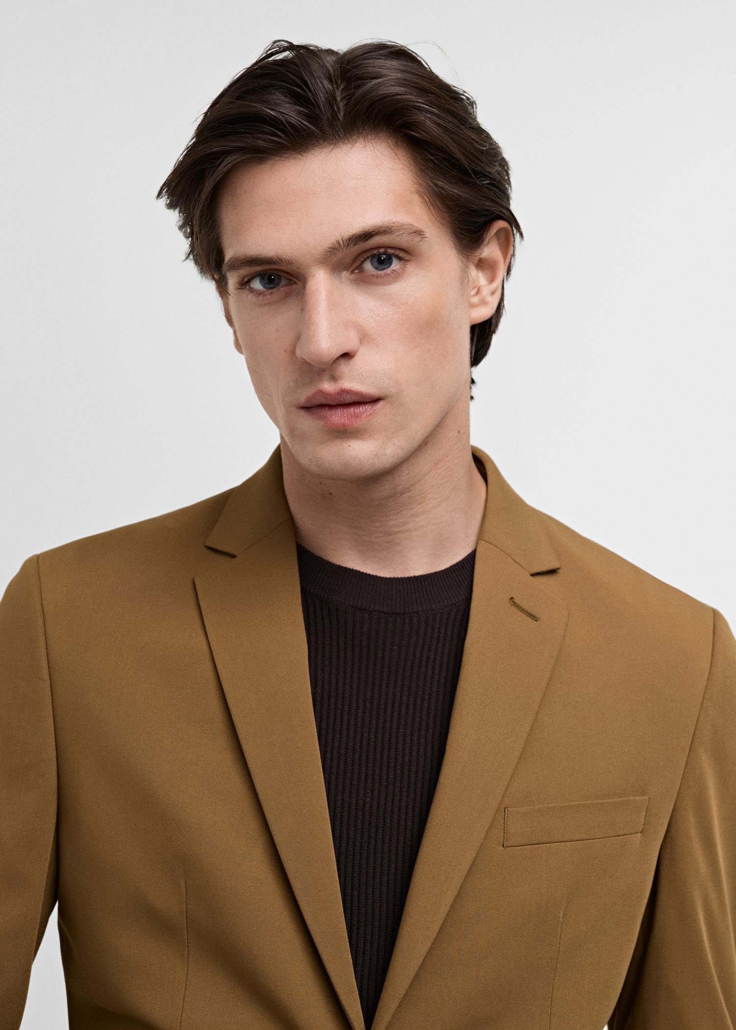 Super slim-fit suit jacket in stretch fabric - Men | MANGO USA Product Image