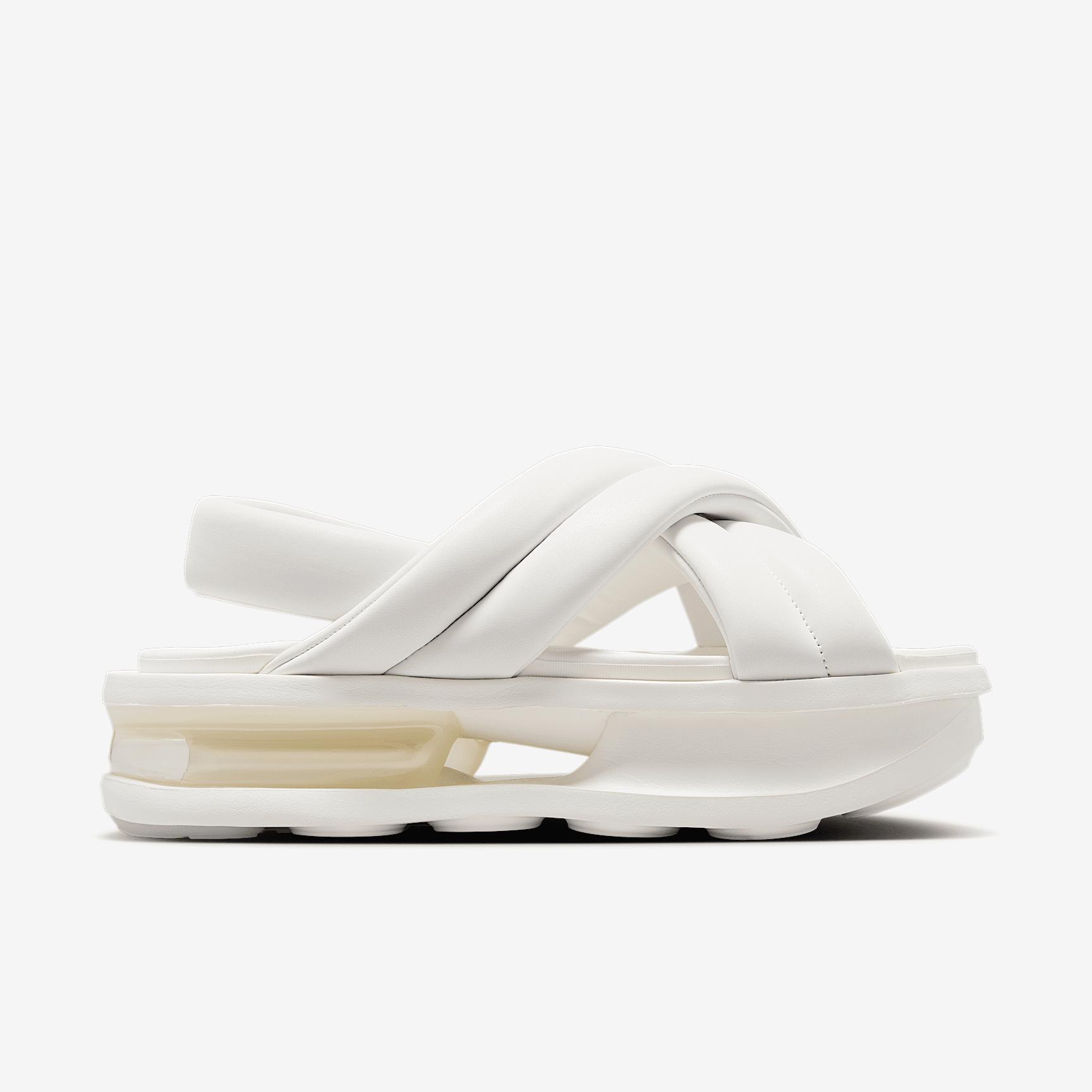 Nike Air Max Isla Women's Sandals Product Image