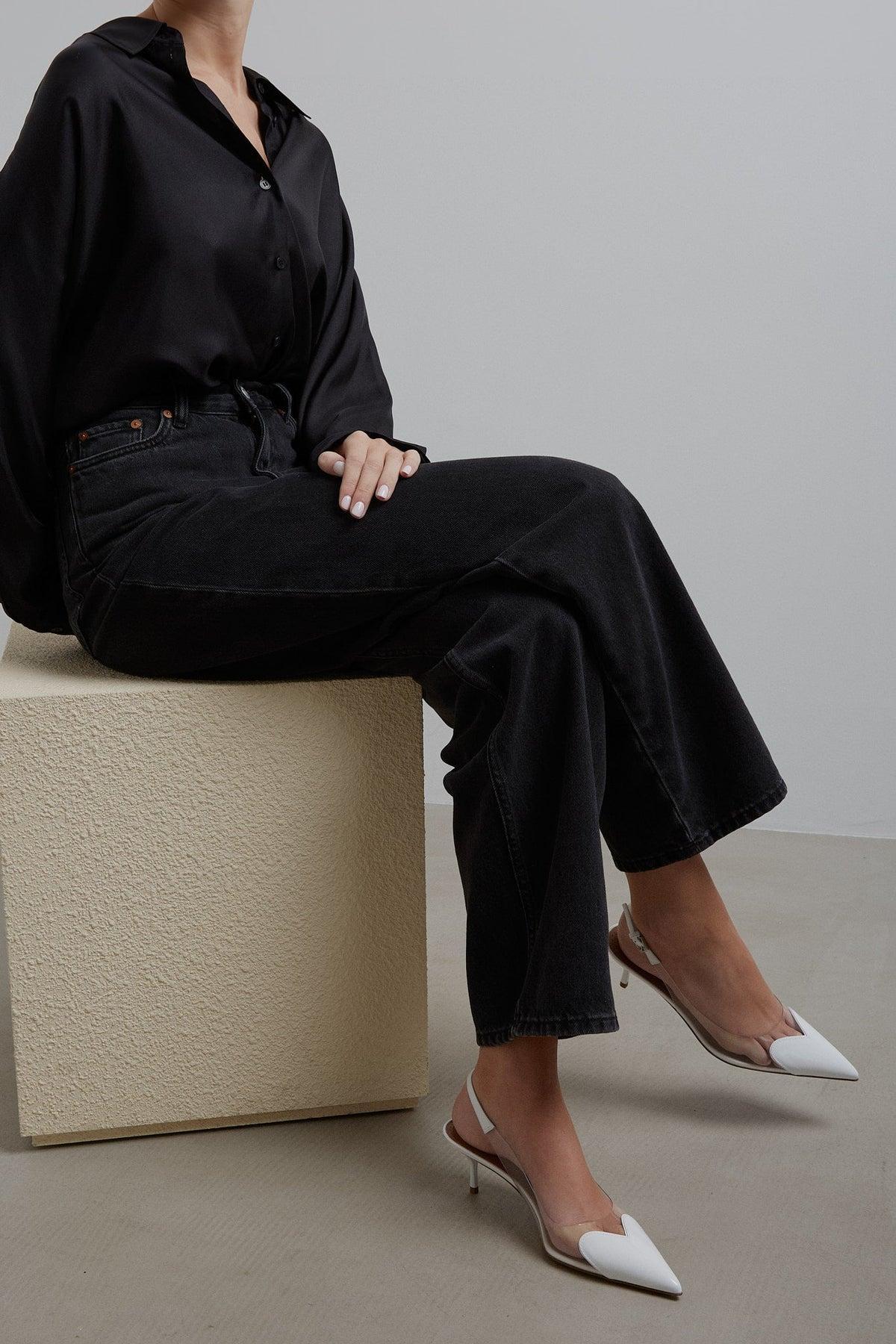 ALAÏA Azzedine Alaia Womens White Coeur 55 Patent-leather Heeled Slingbacks Product Image