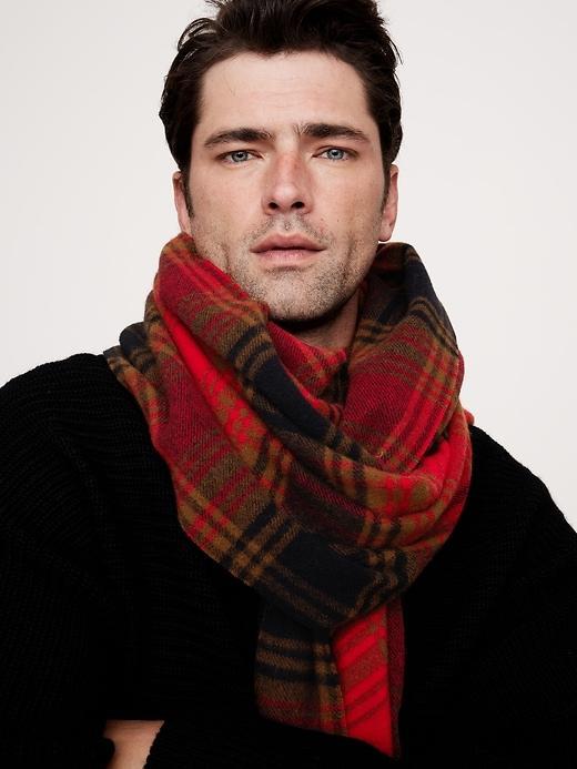 Wool Plaid Scarf Product Image